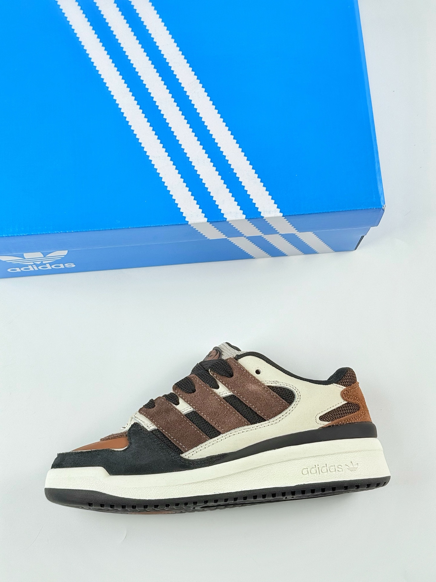 Adidas originals Forum 2000 CL 三叶草低邦 复古潮流休闲面包鞋 JS3160