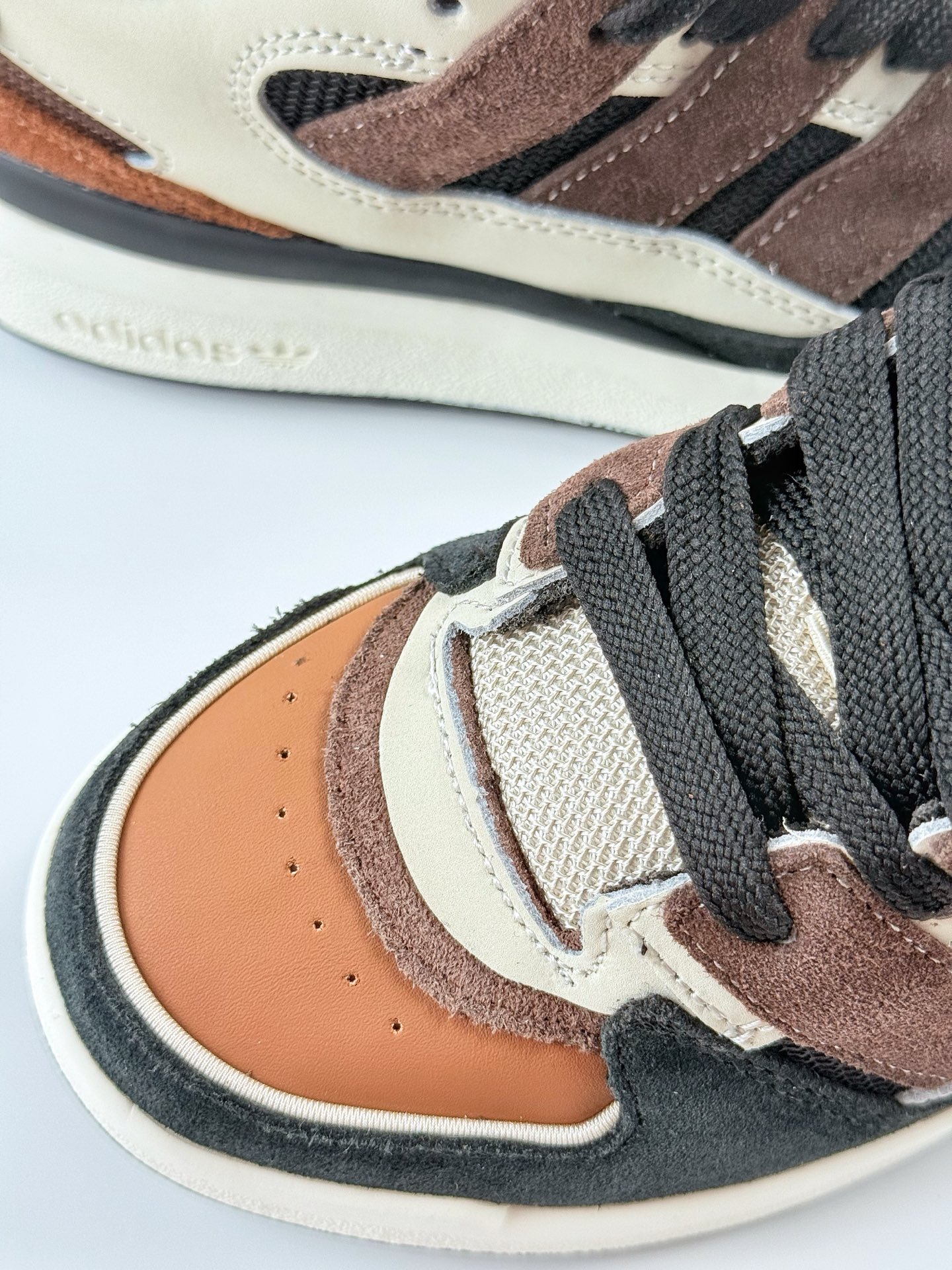 Adidas originals Forum 2000 CL 三叶草低邦 复古潮流休闲面包鞋 JS3160