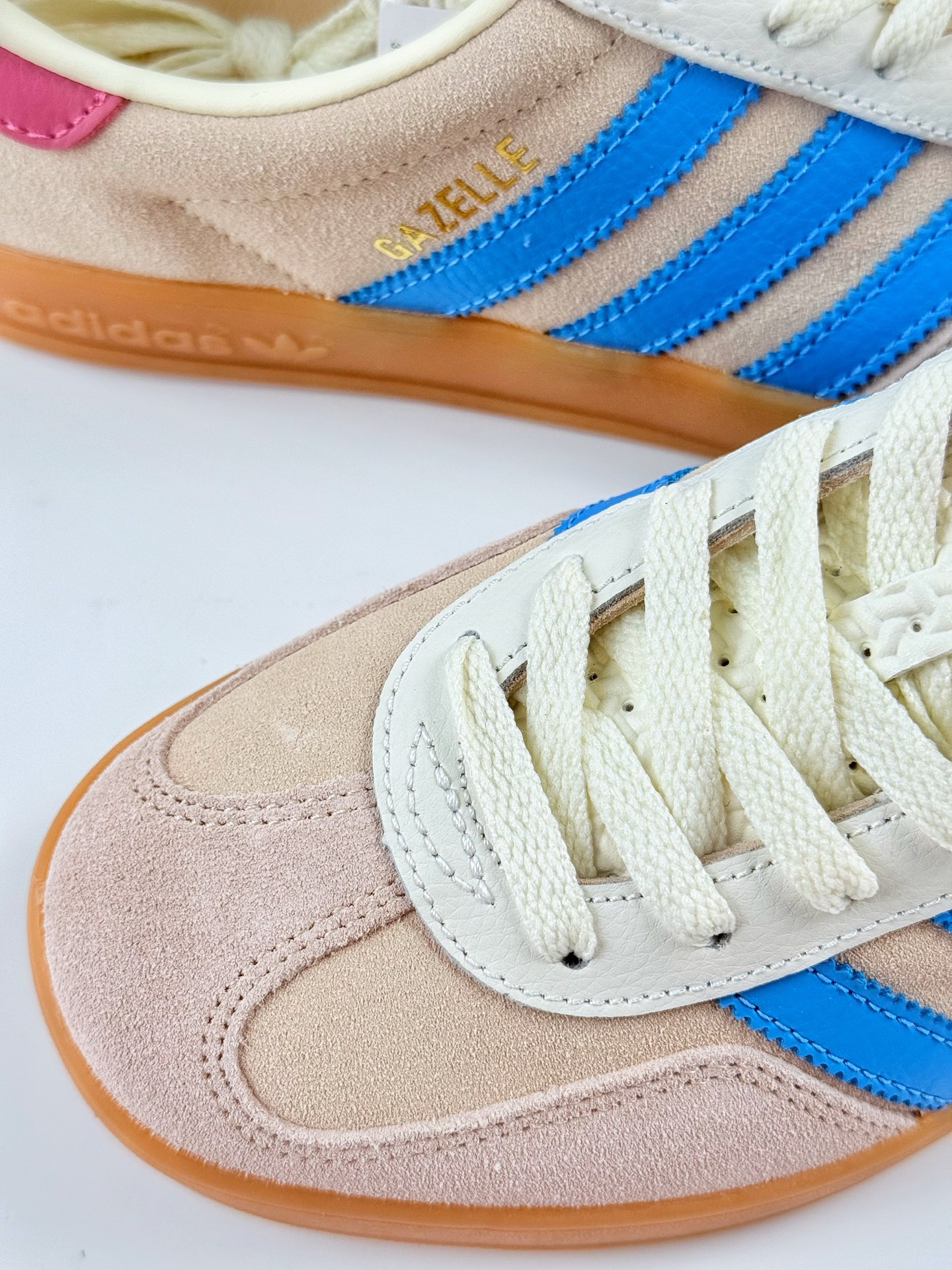 adidas Originals Gazelle INdoor 粉蓝 三叶草休闲防滑耐磨低帮板鞋 JQ0010