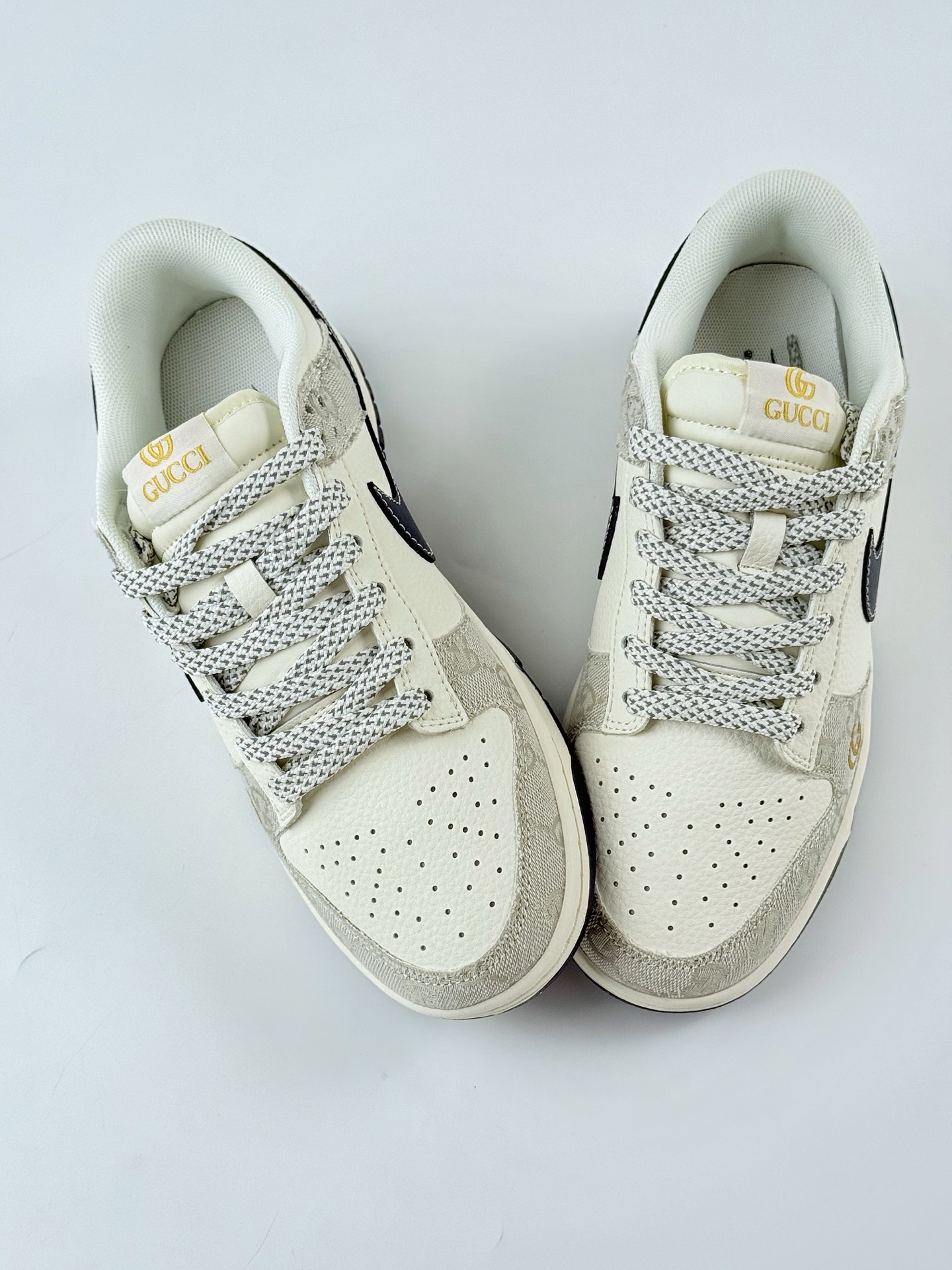 Nike SB Dunk Low x GUCCI 白黄蓝满天星 FC1688-225
