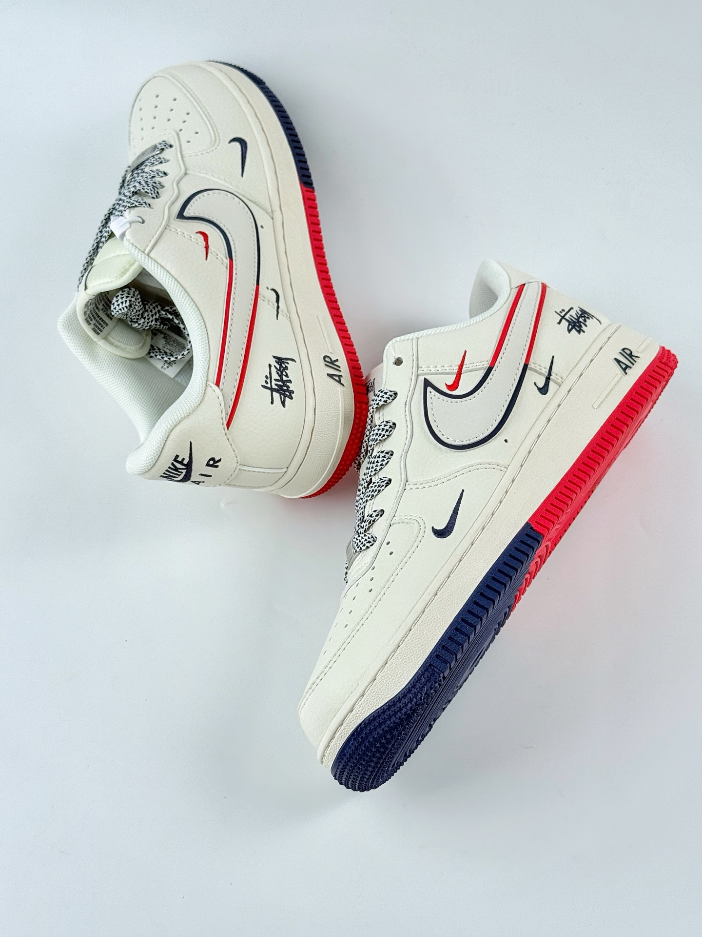 Nike Air Force 1 Low 07 x Stussy 白蓝红三小钩满天星 HD2258-606