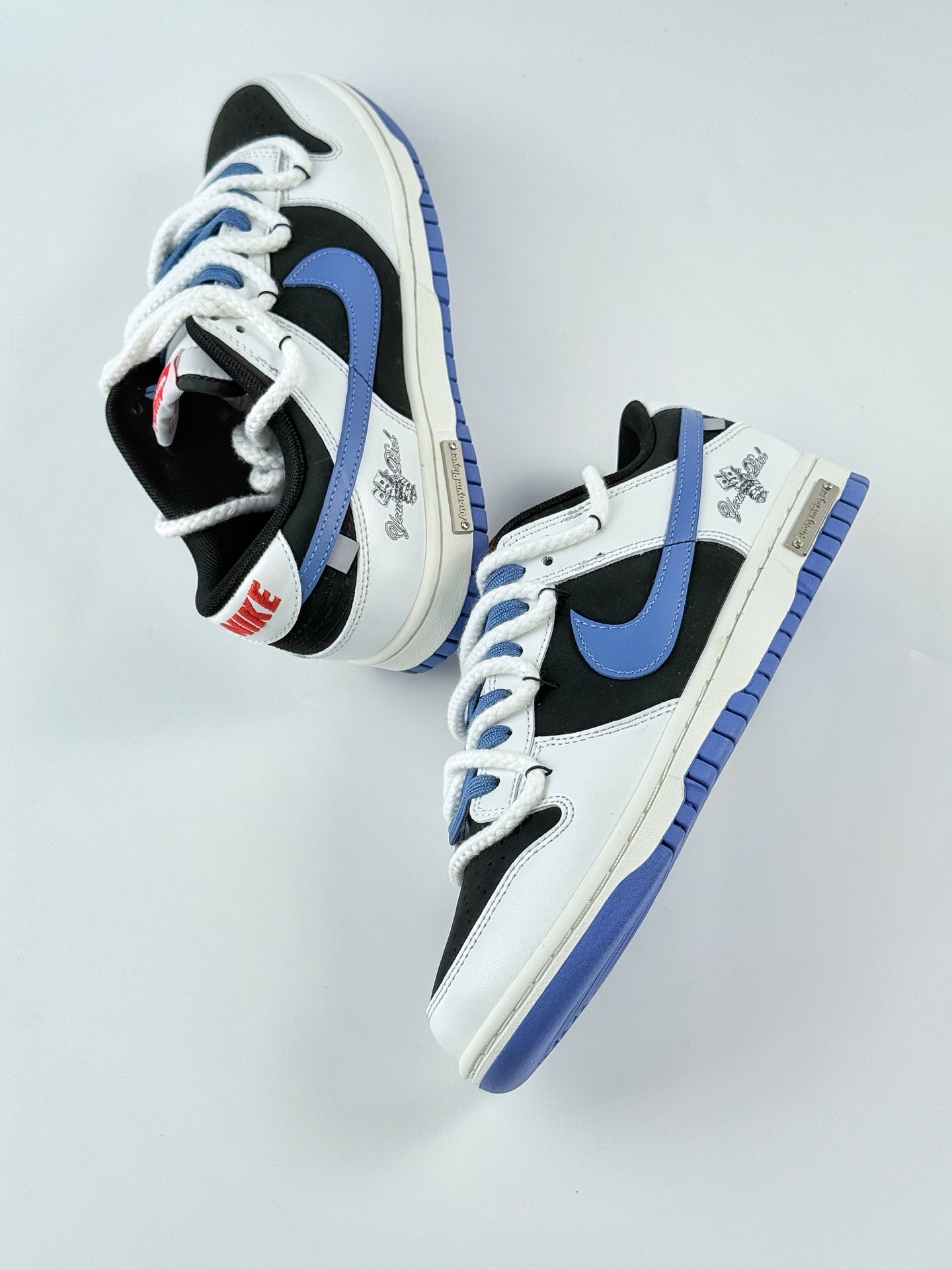 Nike SB Dunk Low 亿万少年 黑白蓝 WB0320-019
