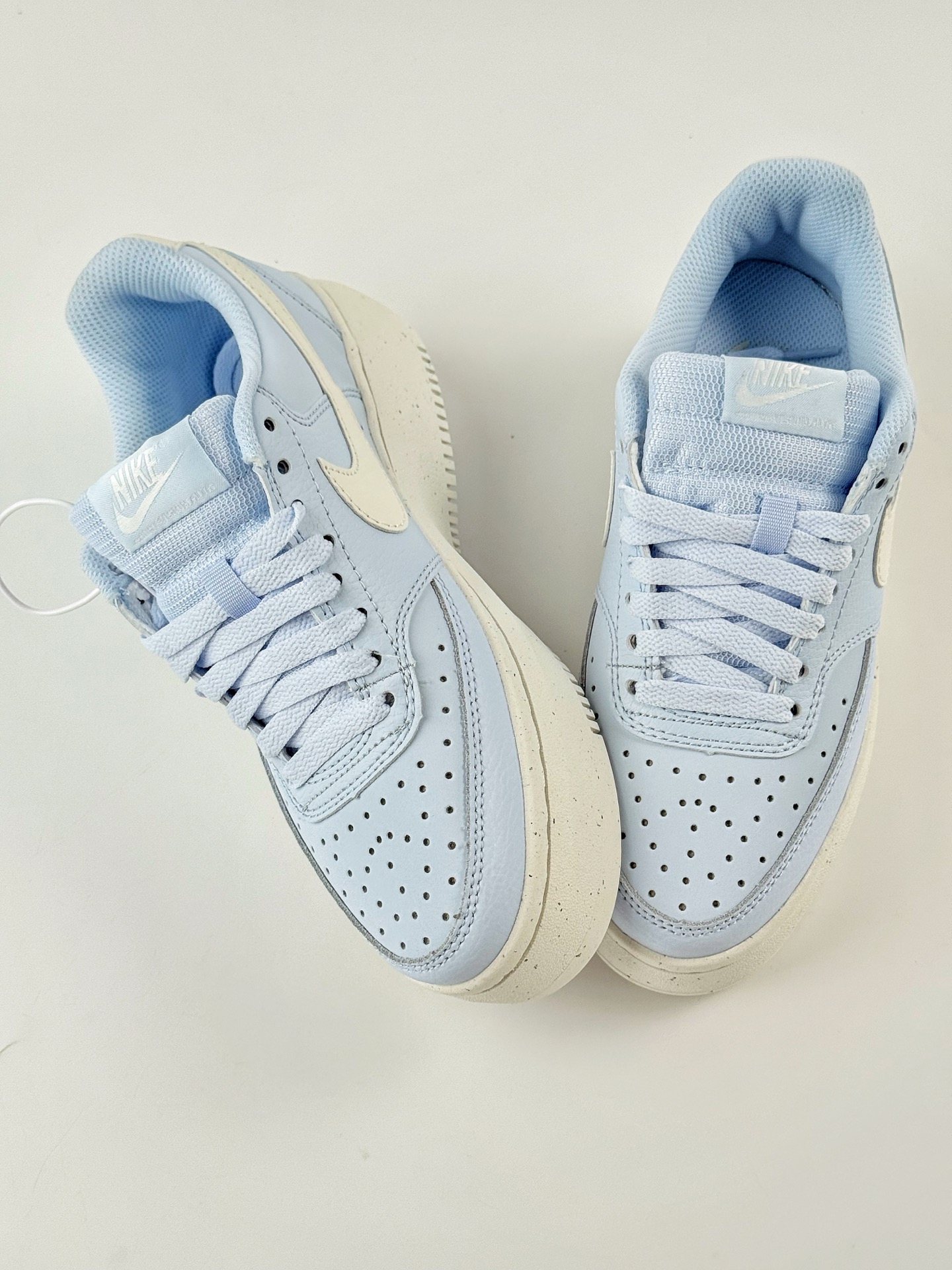 Nike Court Vision ALTALTR Low 休闲运动板鞋 DZ5394-400