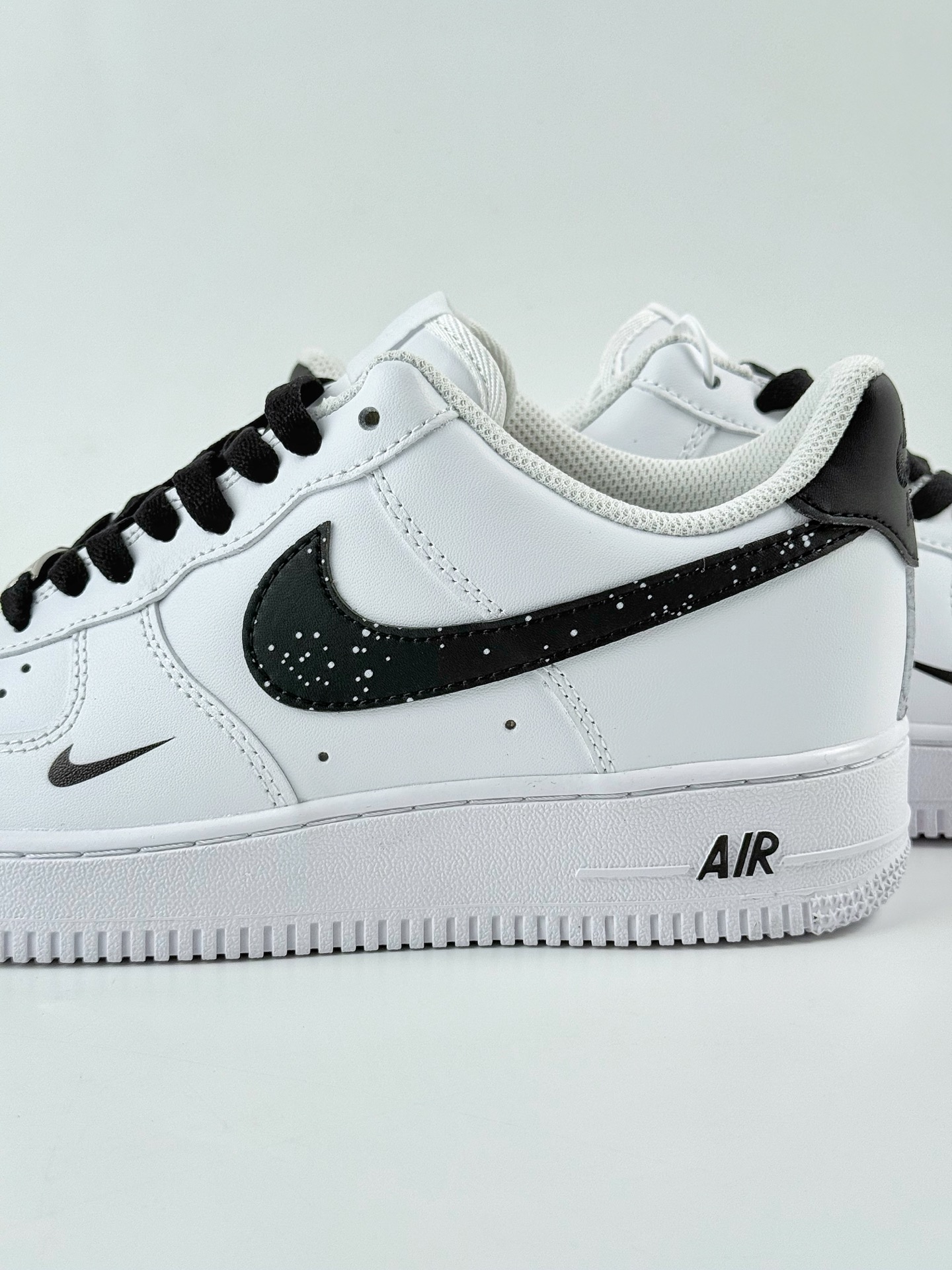 Nike Air Force 1 Low 07 白黑泼墨小钩 ZH0316-074