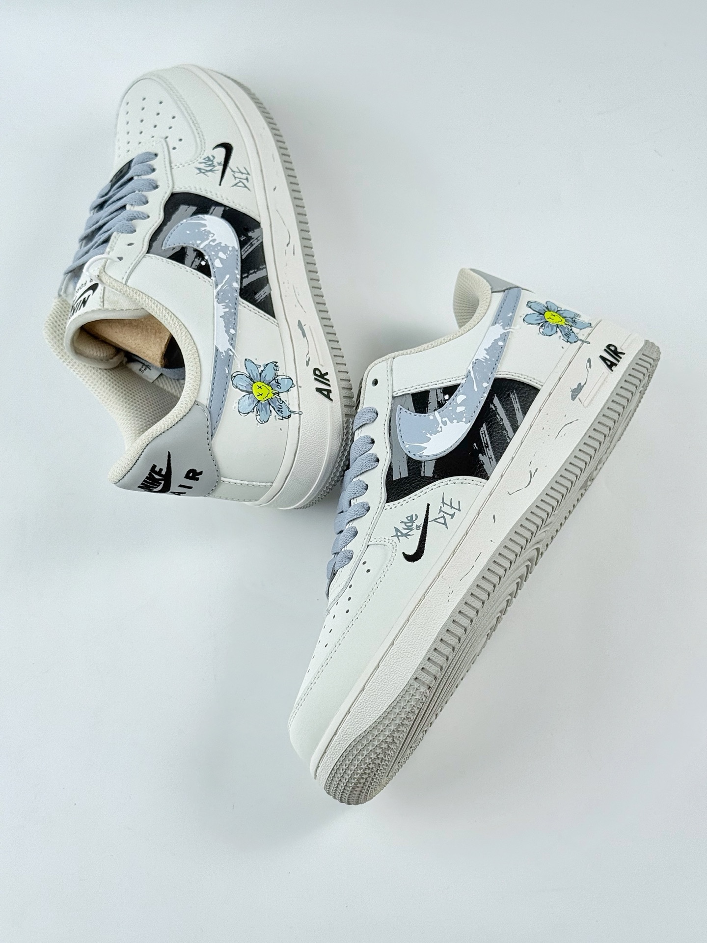 Nike Air Force 1 Low 07 白灰黑小钩涂鸦 FB1893-888