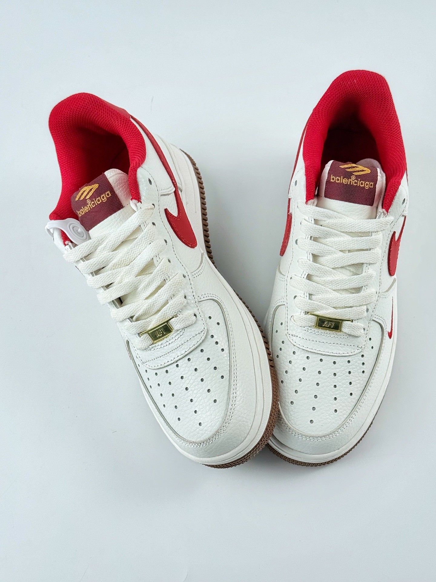 Nike Air Force 1 Low 07 x Balenciaga 白红小钩 AM1588-009