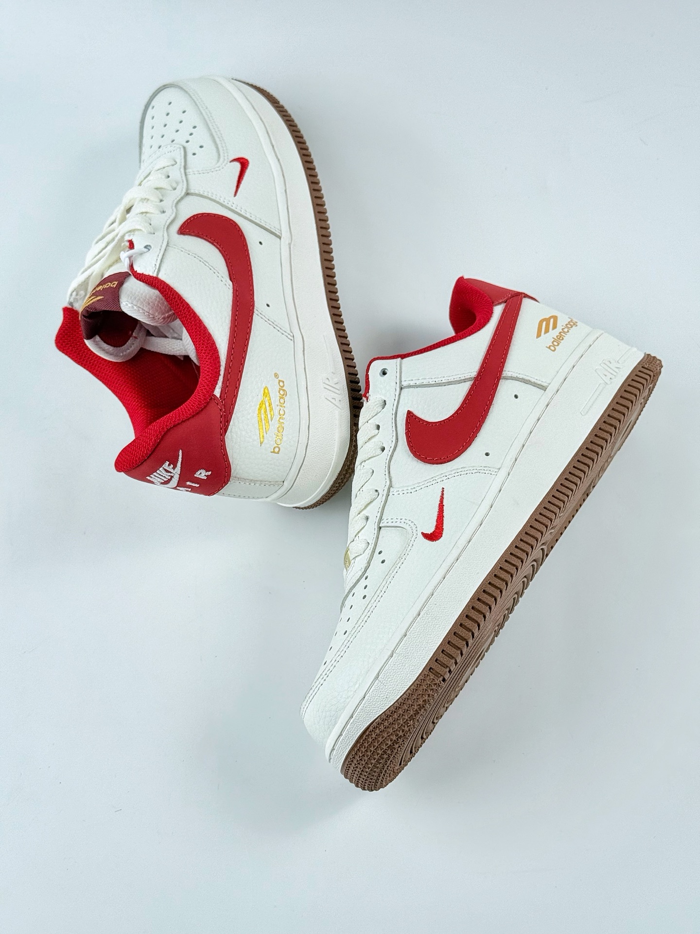 Nike Air Force 1 Low 07 x Balenciaga 白红小钩 AM1588-009