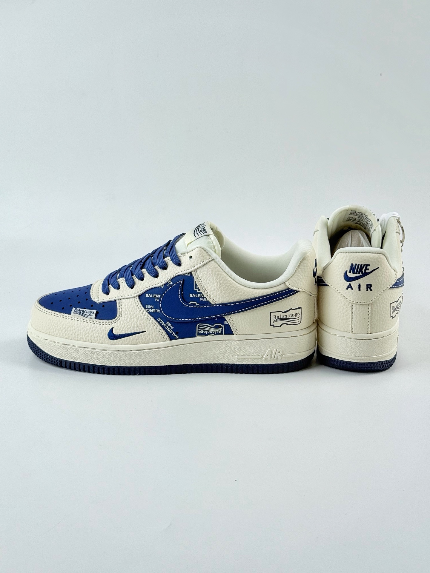 Nike Air Force 1 Low 07 x Balenciaga 白蓝小钩 DF0188-062