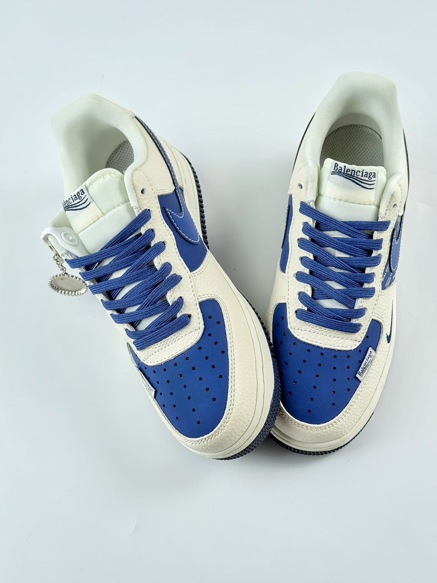Nike Air Force 1 Low 07 x Balenciaga 白蓝小钩 DF0188-062