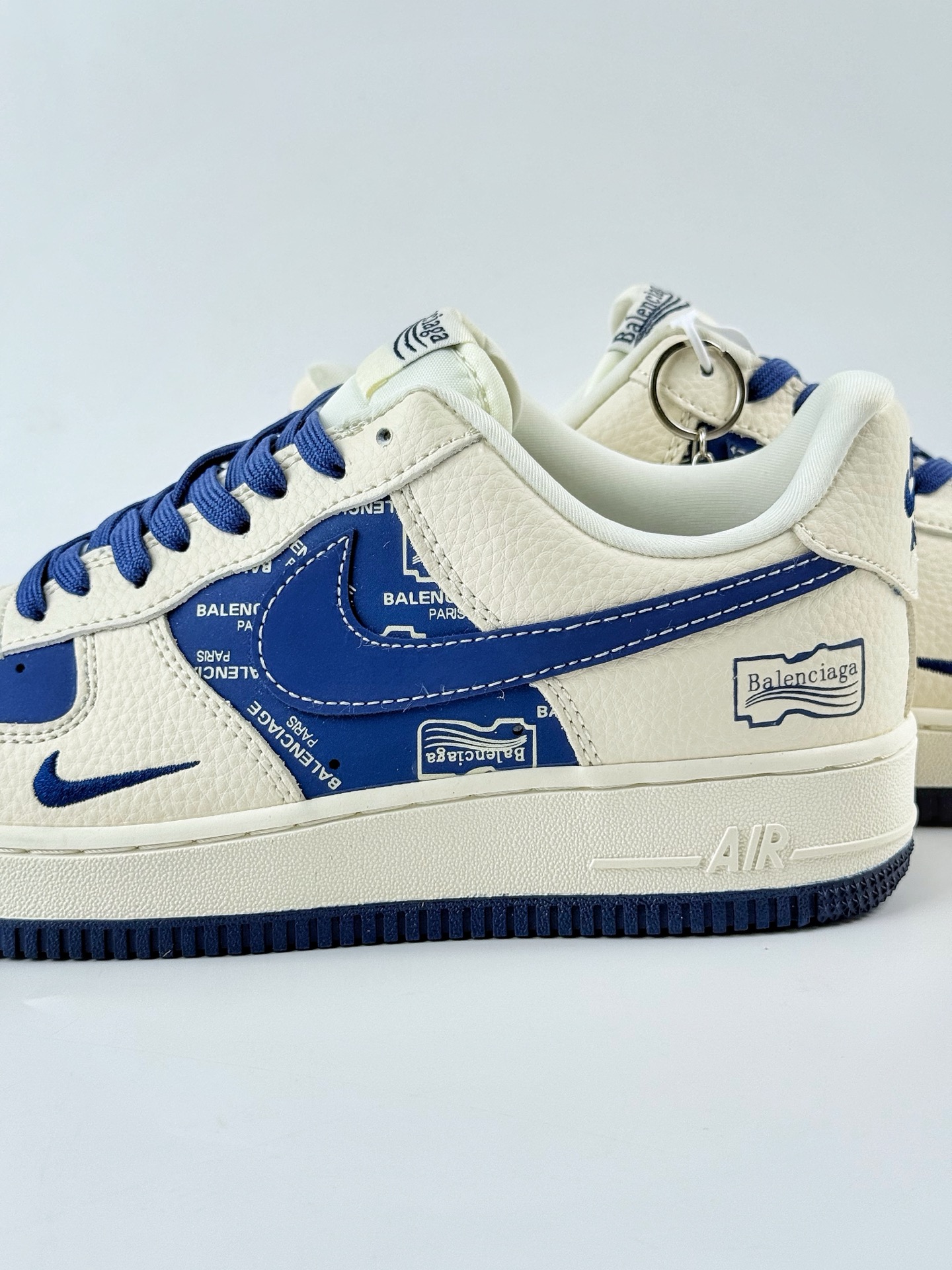 Nike Air Force 1 Low 07 x Balenciaga 白蓝小钩 DF0188-062