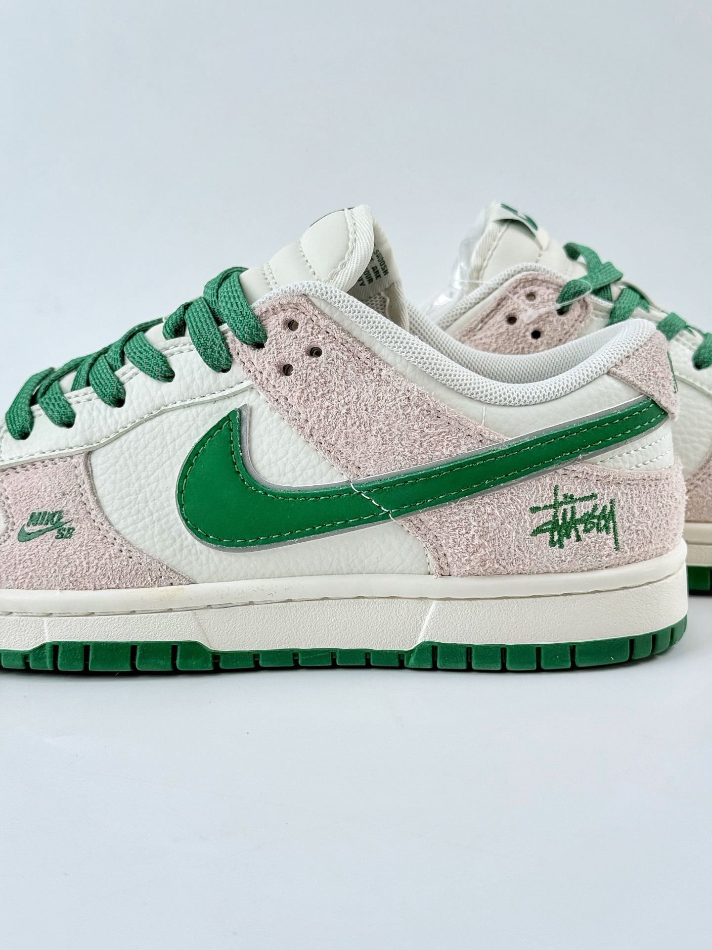 Nike SB Dunk Low x Stussy 白绿小钩满天星 FX1588-305