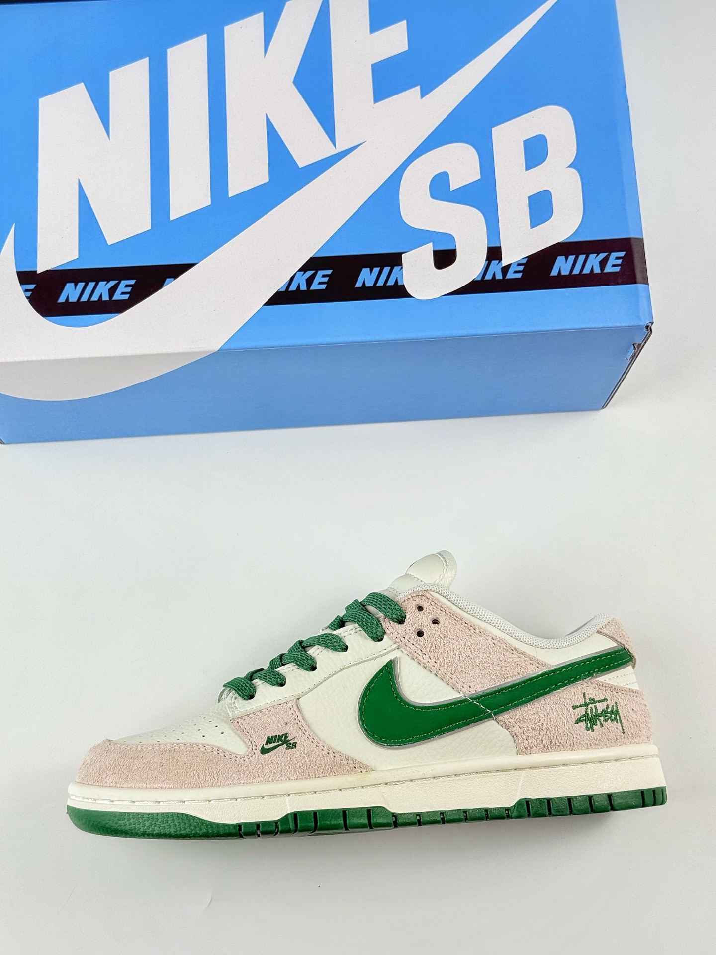 Nike SB Dunk Low x Stussy 白绿小钩满天星 FX1588-305