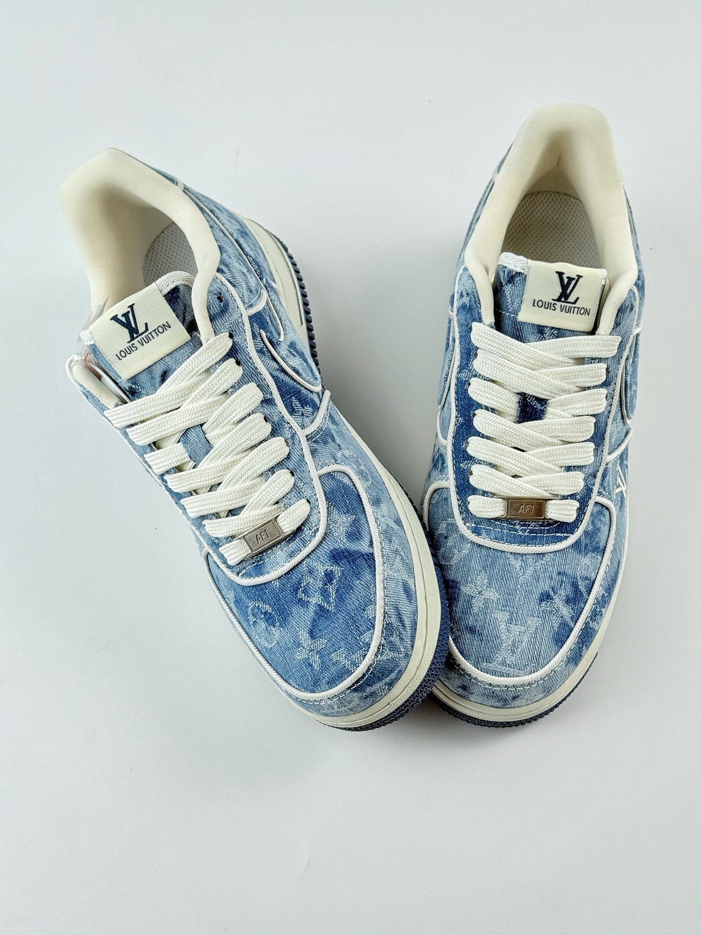Nike Air Force 1 Low 07 x Louis Vuitton 白蓝牛仔布 SC9207-532