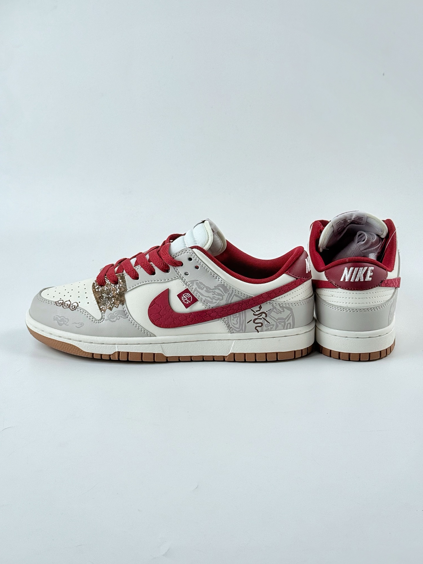 Nike SB Dunk Low 考拉派对 环岁之礼 巳巳如意 米红 FB7160-161