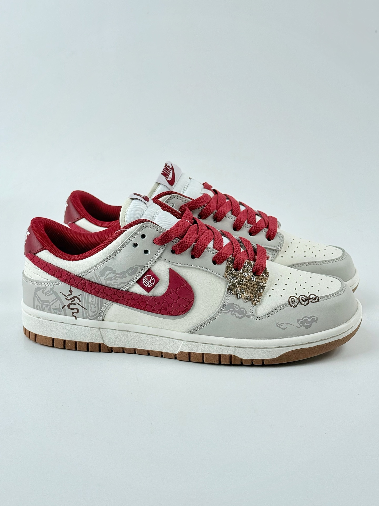 Nike SB Dunk Low 考拉派对 环岁之礼 巳巳如意 米红 FB7160-161