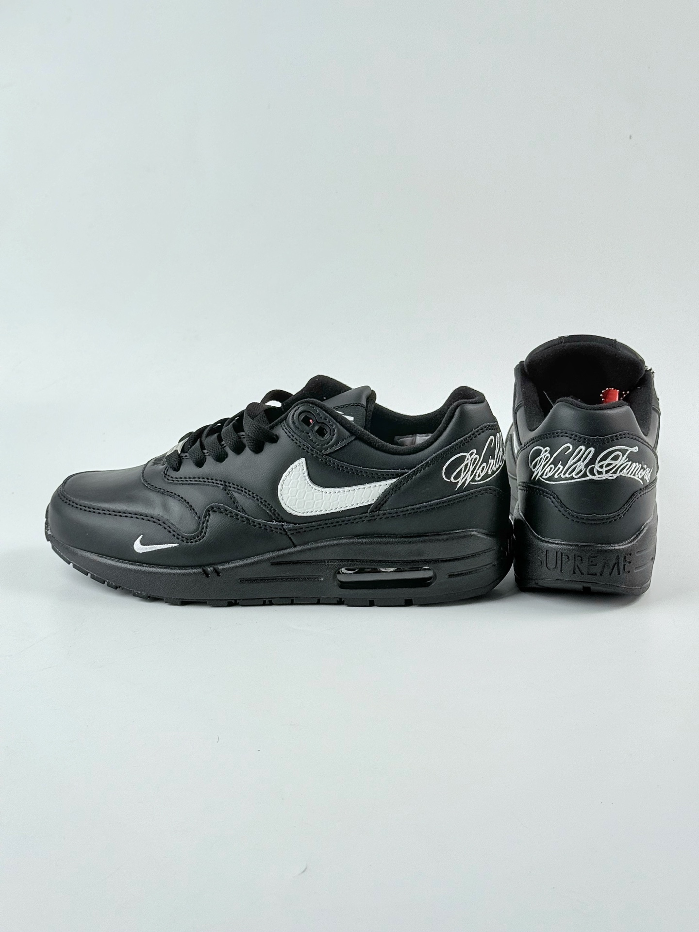 Nike Air Max 1 x Supreme 87 复古休闲跑步鞋 HF8813-001
