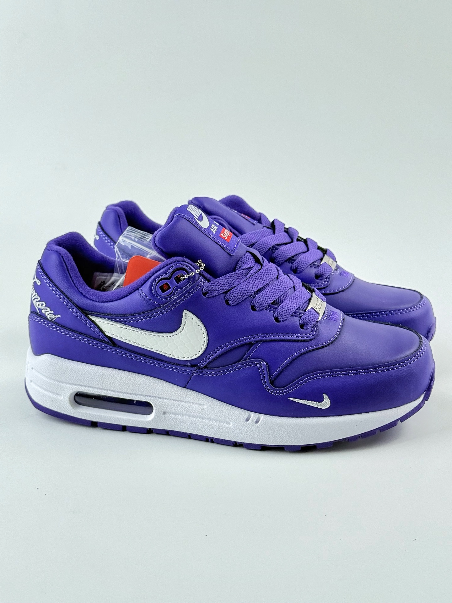 Nike Air Max 1 x Supreme 87 复古休闲跑步鞋 HF8813-500