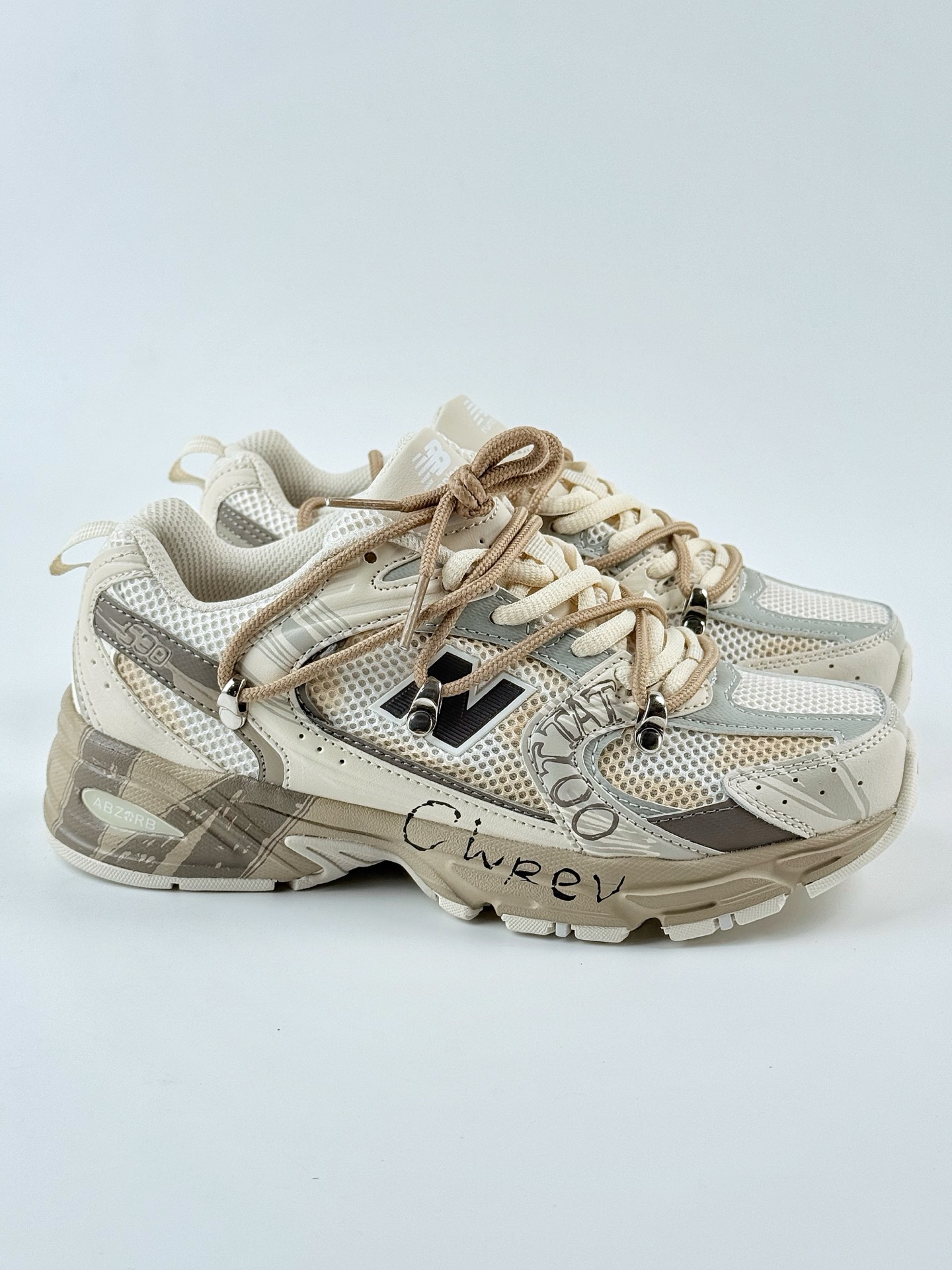 新百伦New Balance MR530系列 达芬奇定制 沙漠行者 废土风 复古老爹风网布跑步休闲运动鞋 MR530AA1