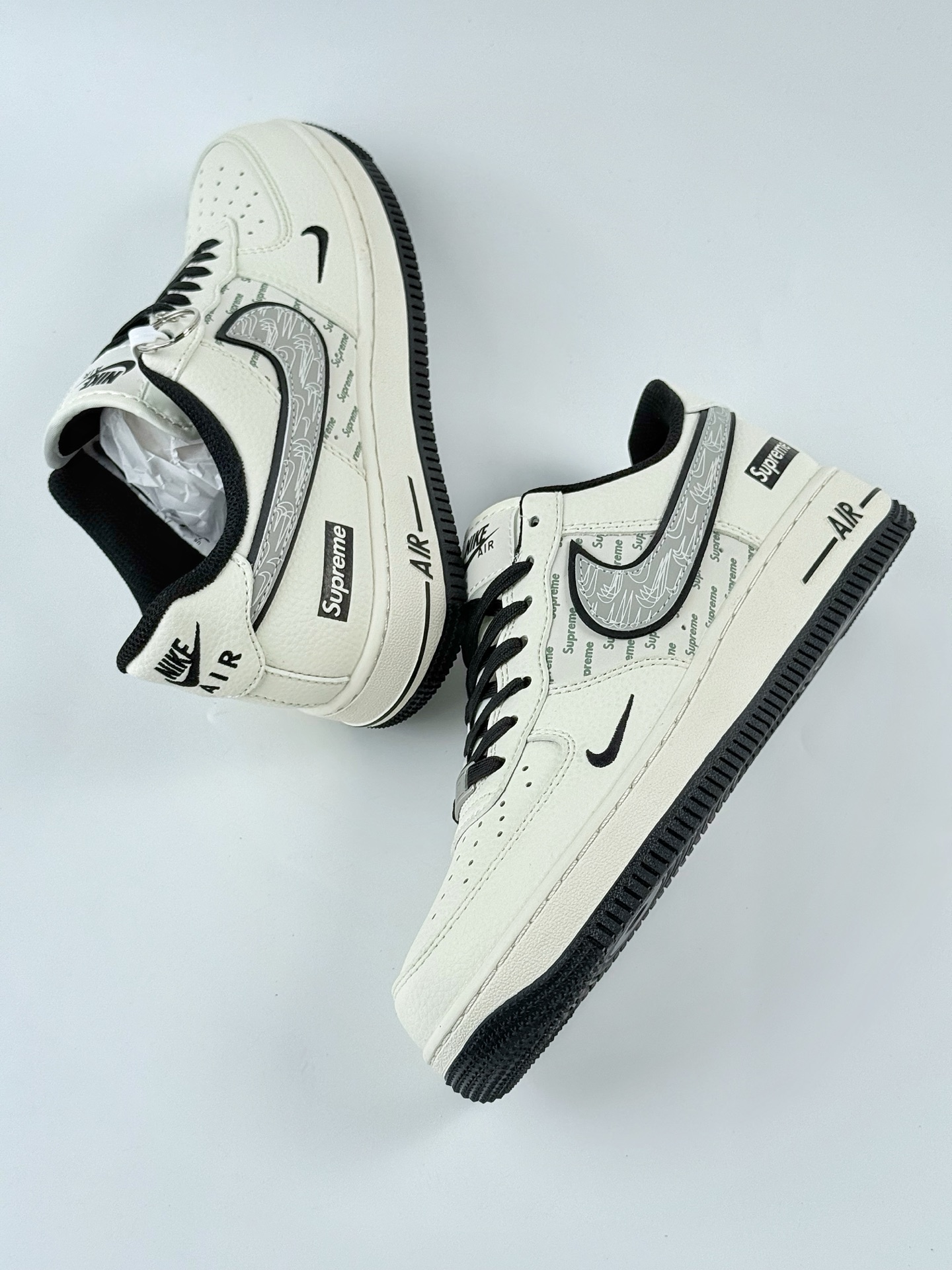 Nike Air Force 1 Low 07 x Supreme 白黑小钩 XX3168-149