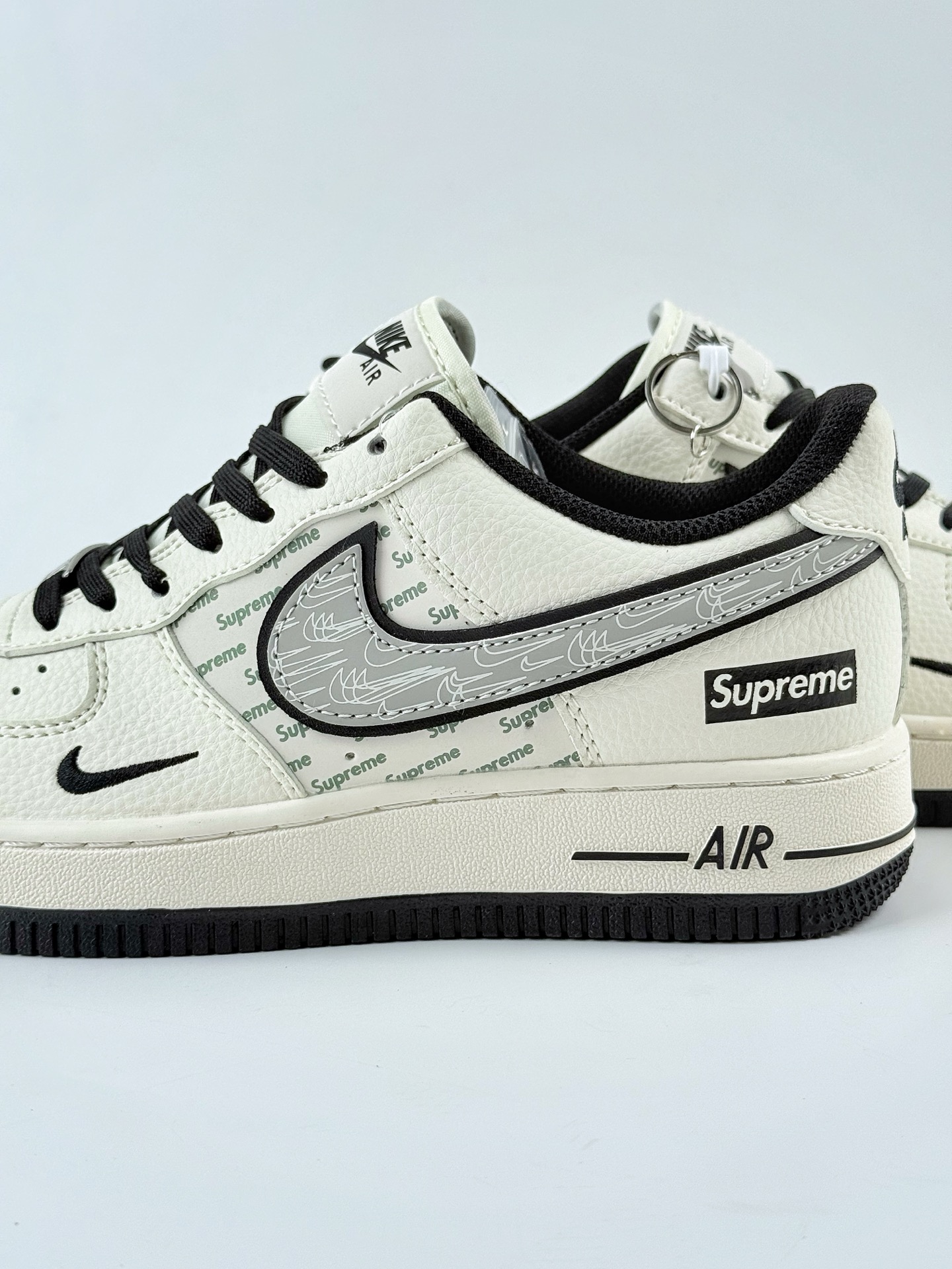 Nike Air Force 1 Low 07 x Supreme 白黑小钩 XX3168-149