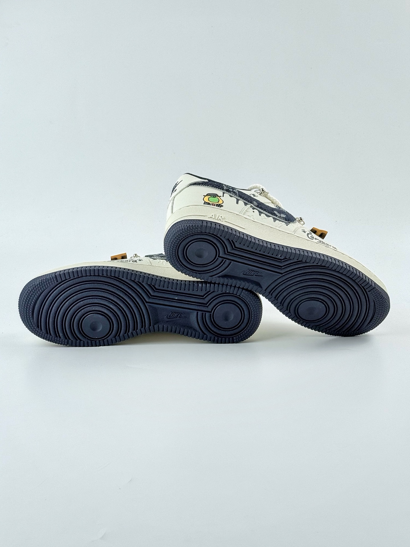 Nike Air Force 1 Low 07 白蓝涂鸦绑带 LV0506-110