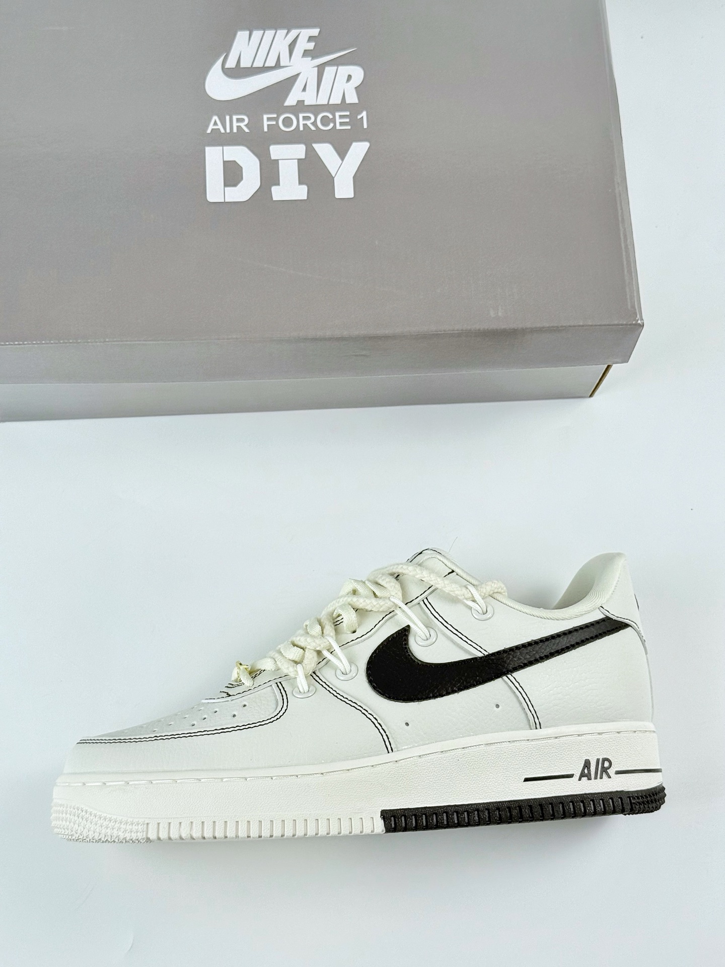 Nike Air Force 1 Low 07 白黑绑带 SX 1968002