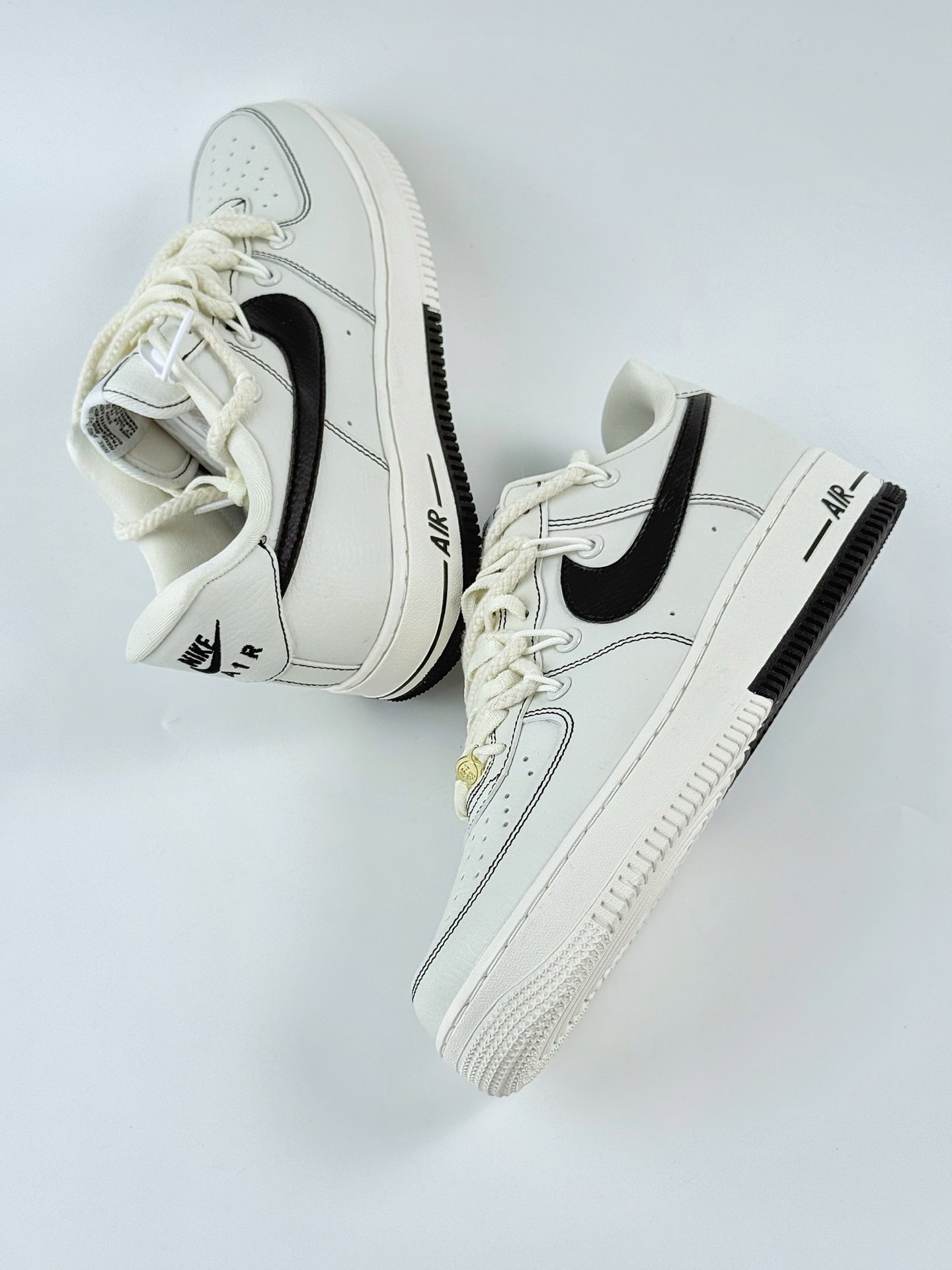 Nike Air Force 1 Low 07 白黑绑带 SX 1968002