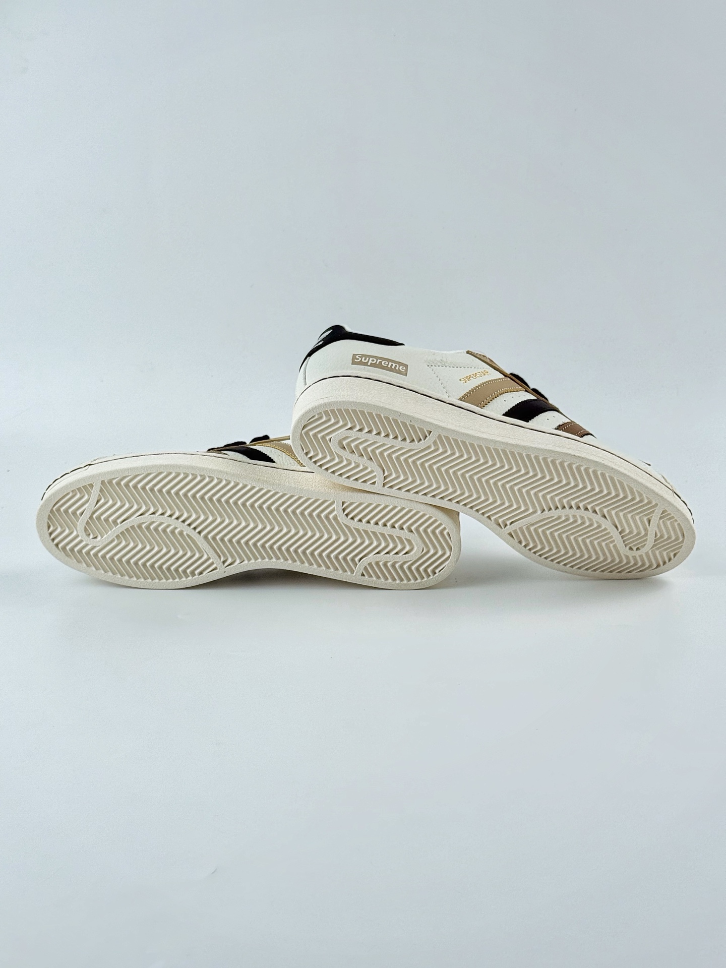 AD Originals Superstar x Supreme 白黑棕 SD6810