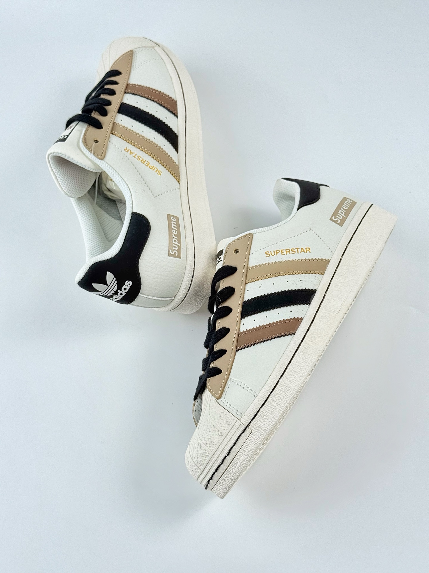 AD Originals Superstar x Supreme 白黑棕 SD6810