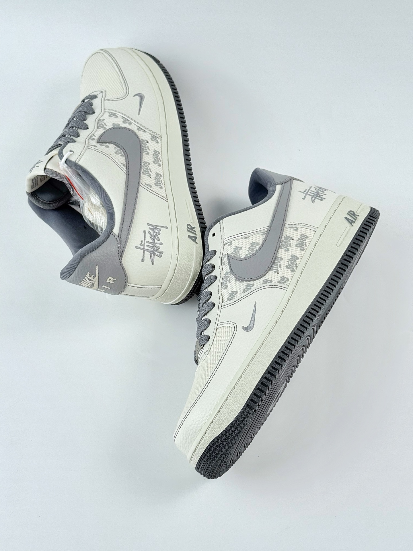 Nike Air Force 1 Low 07 x Stussy 白灰小钩满天星 BZ6808-101