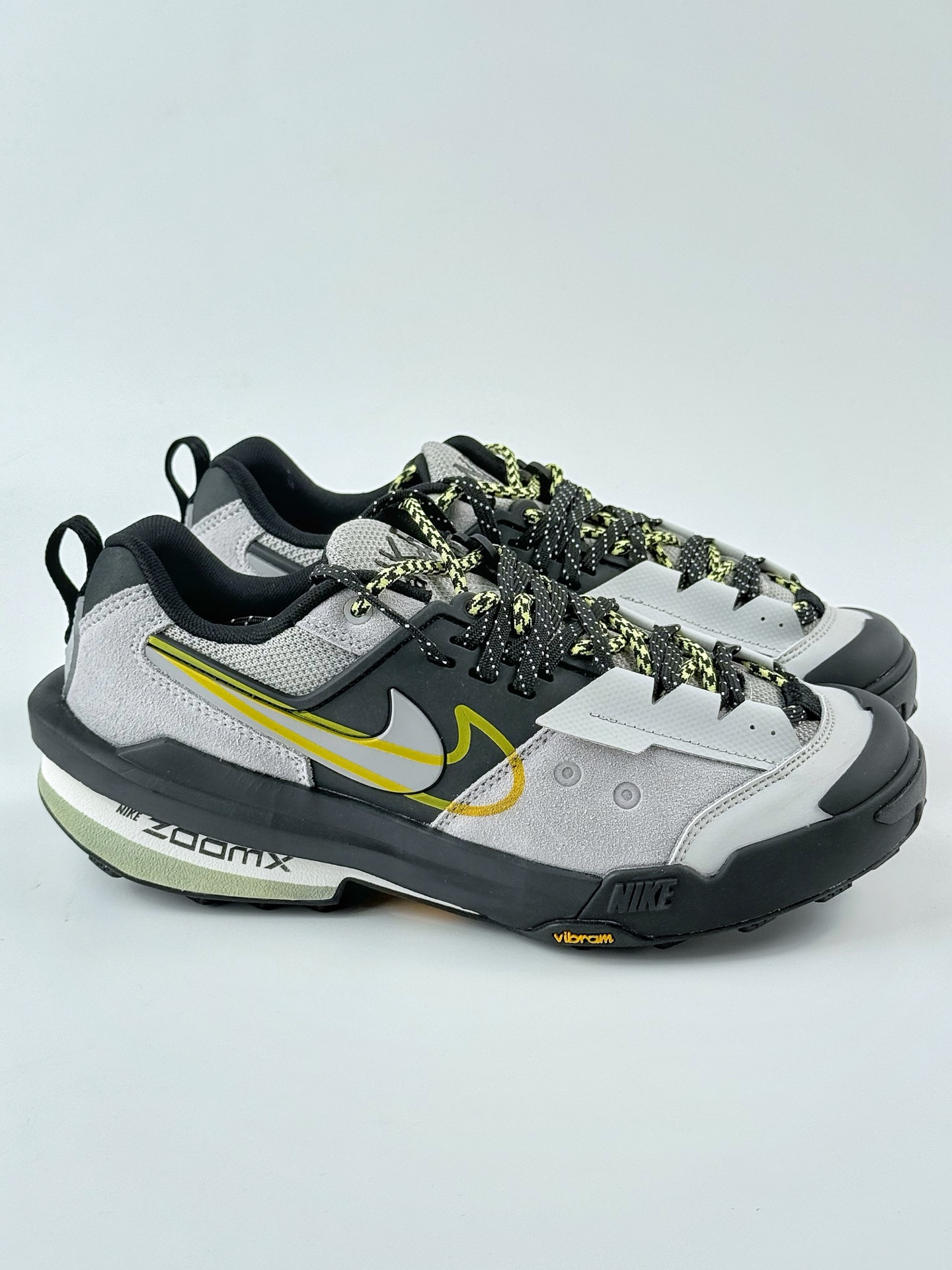 300 Sacai x Nike Zegamadome SP 联名款 舒适百搭防滑耐磨休闲运动鞋 HQ8618-003
