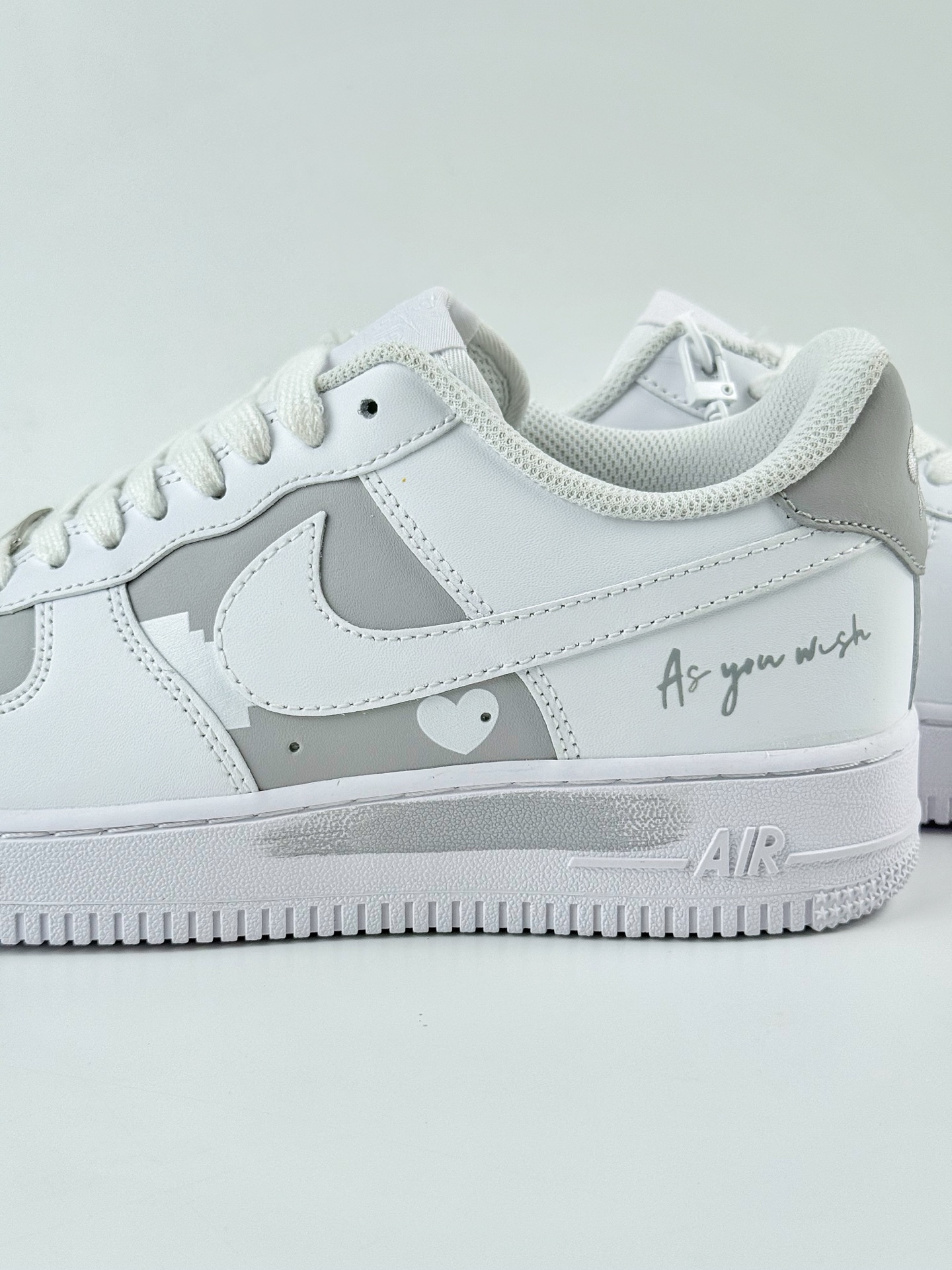 Nike Air Force 1 Low 07 白银 CW2288-111
