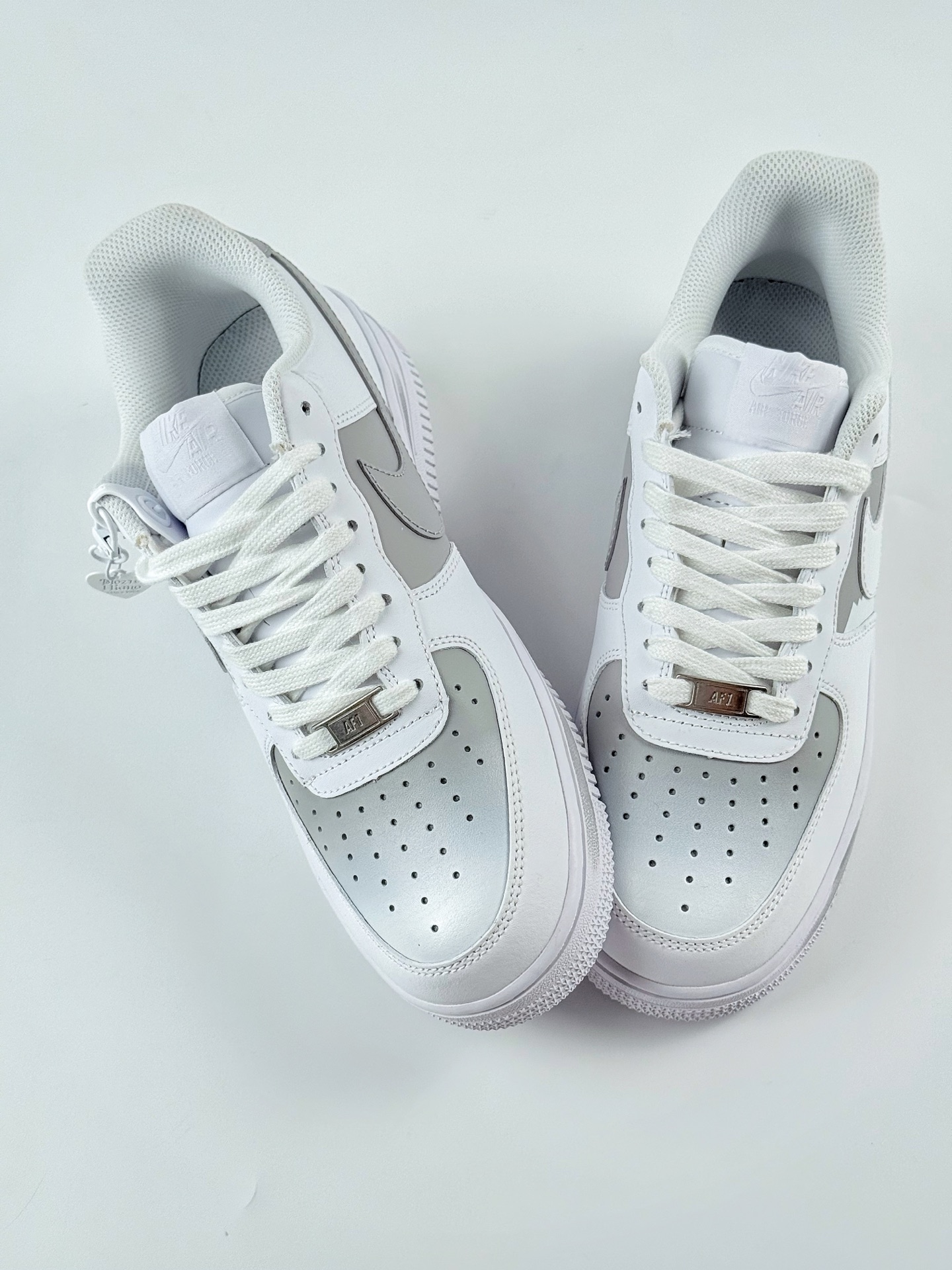 Nike Air Force 1 Low 07 白银 CW2288-111