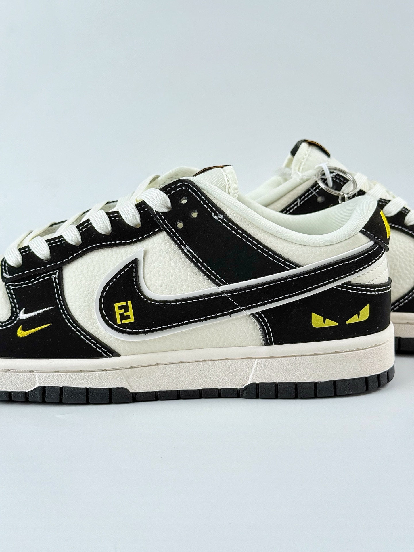 Nike SB Dunk Low x FEND 黑白黄双小钩 LW1818-115