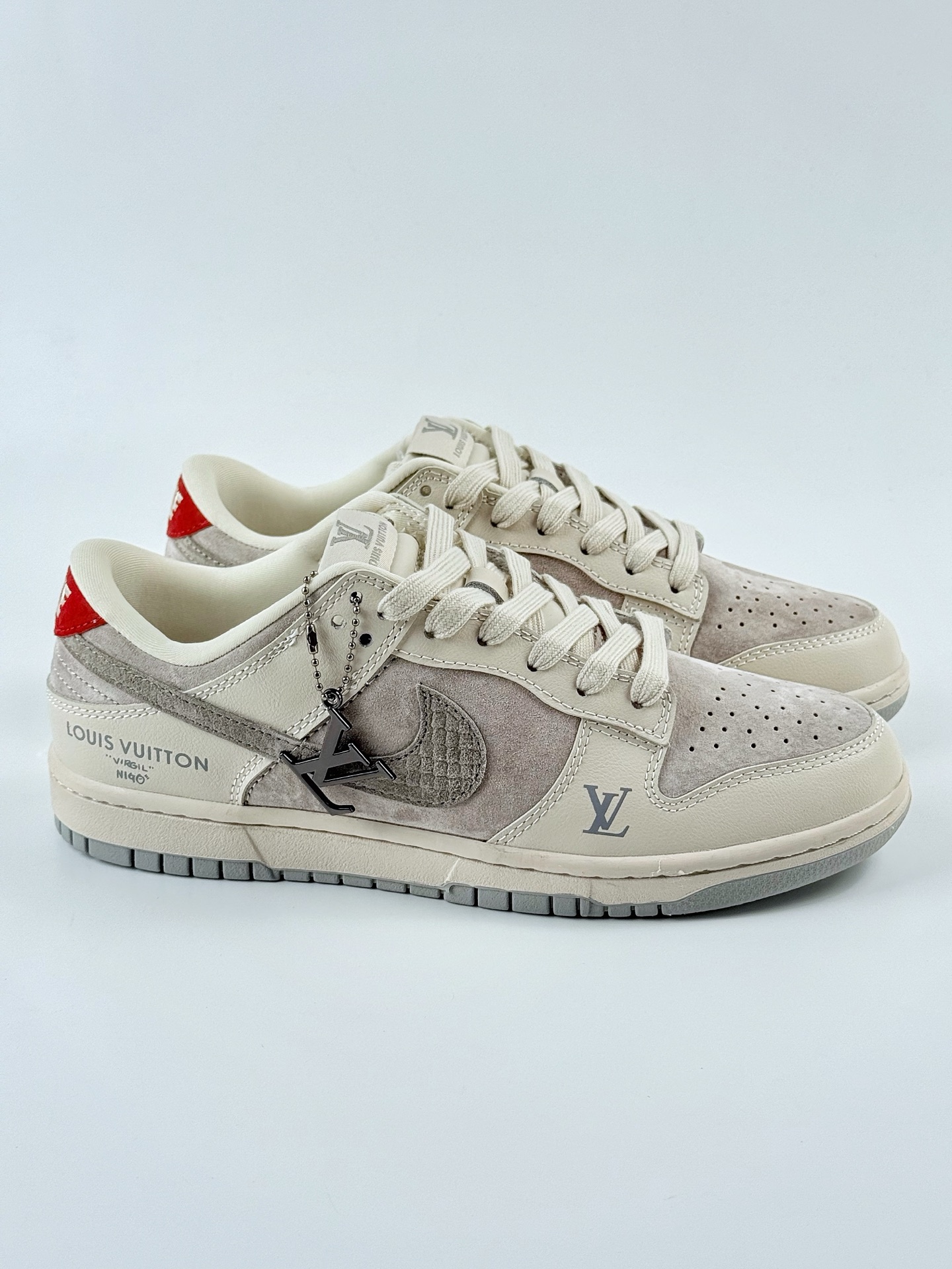 Nike SB Dunk Low x Louis Vuitton 白灰红 XX3168-125