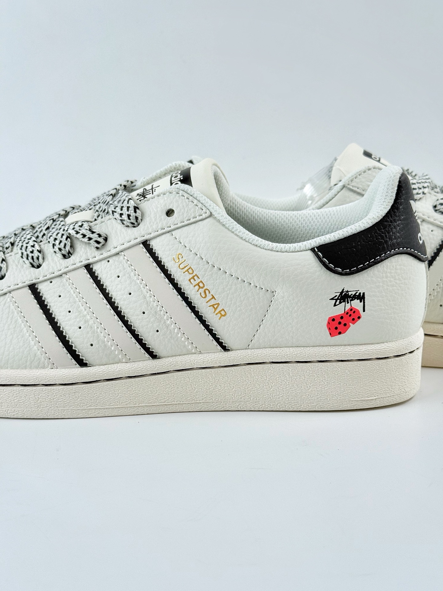 AD Originals Superstar x Stussy 白黑满天星 SD6815
