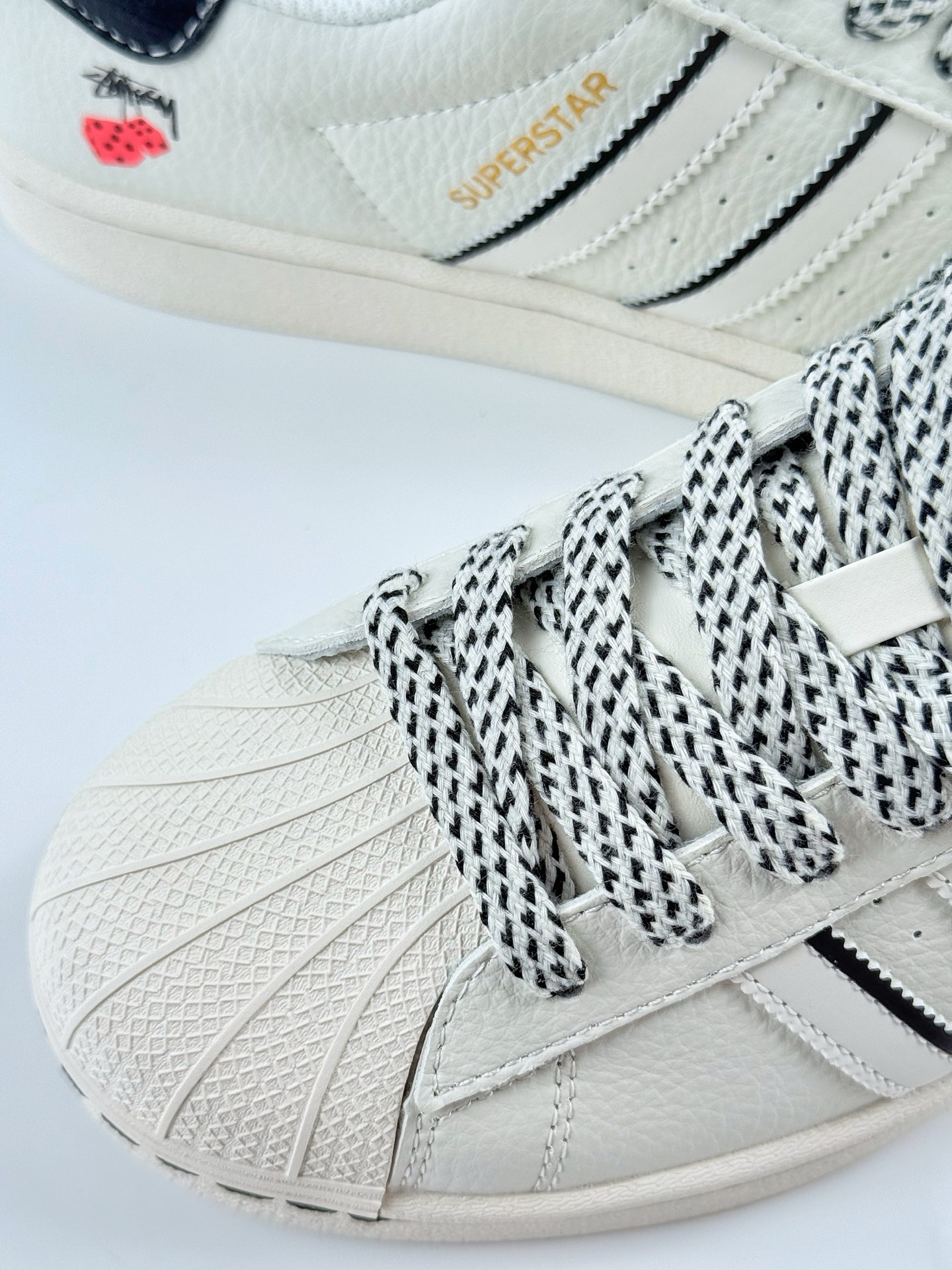AD Originals Superstar x Stussy 白黑满天星 SD6815