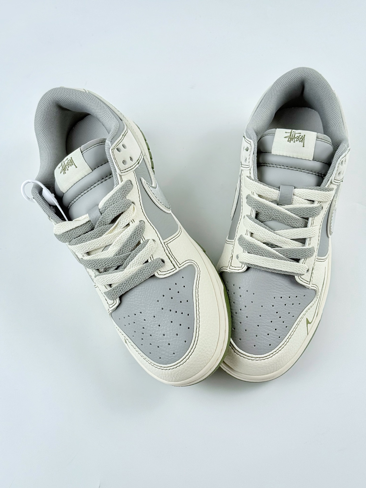 240 Nike SB Dunk Low x Stussy 白灰绿小钩双鞋带 XF8698-086