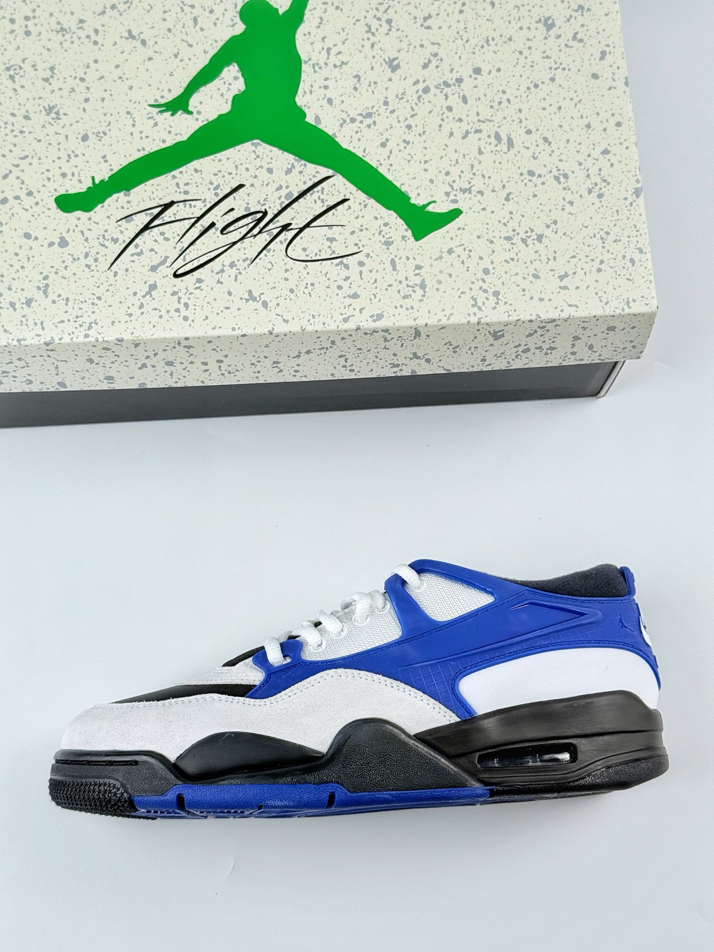 Nike Air Jordan 4 Retro RM 乔丹四代 ”Fragment” 白蓝黑 FQ7939-140