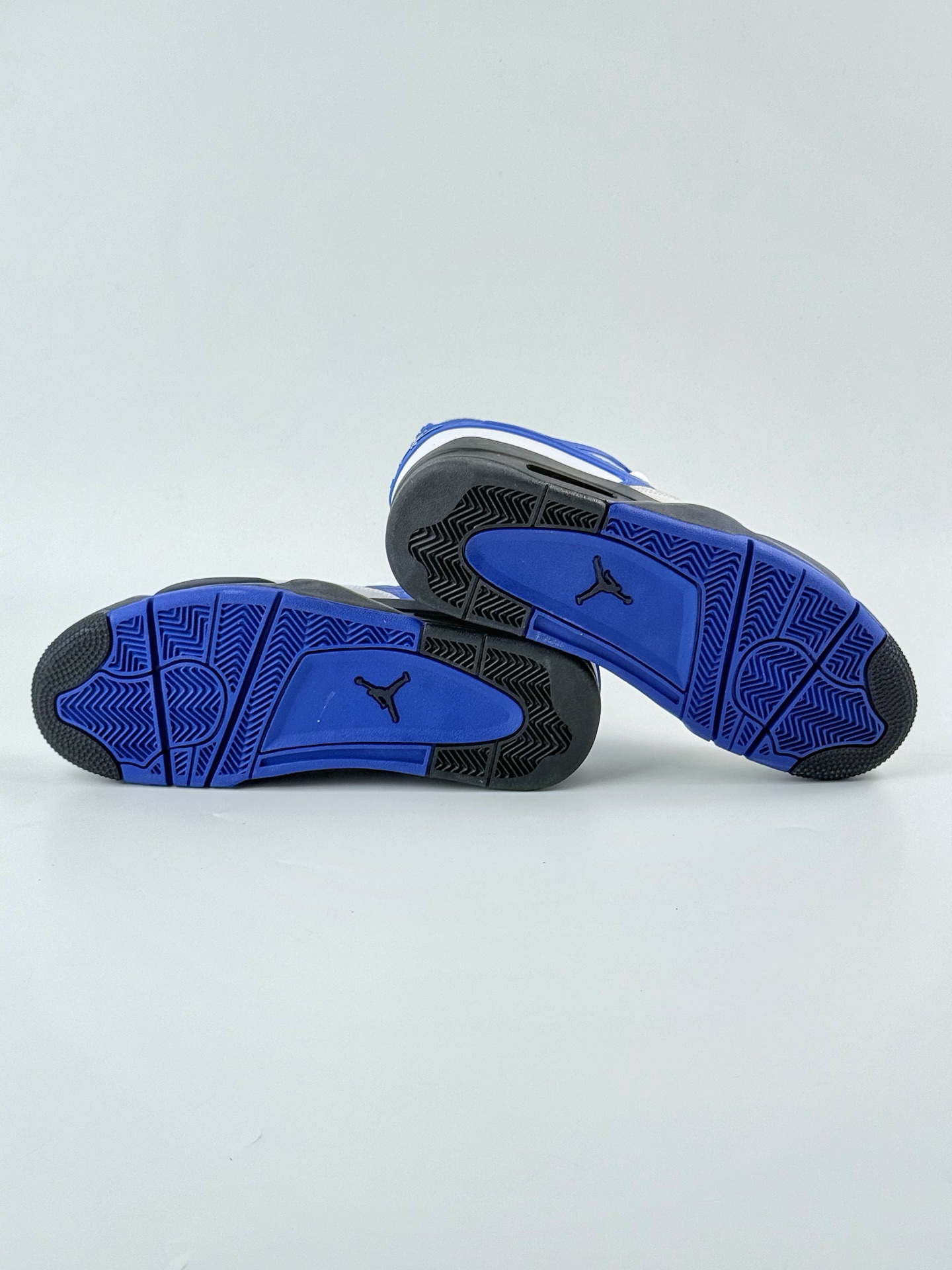 Nike Air Jordan 4 Retro RM 乔丹四代 ”Fragment” 白蓝黑 FQ7939-140