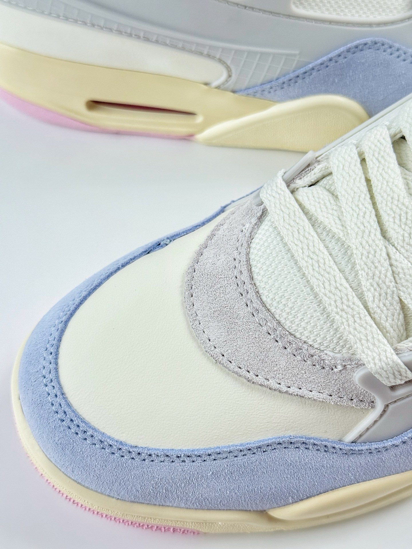 Nike Air Jordan 4 Retro RM 乔丹四代 ”Easter” 粉白蓝 IB4466-025