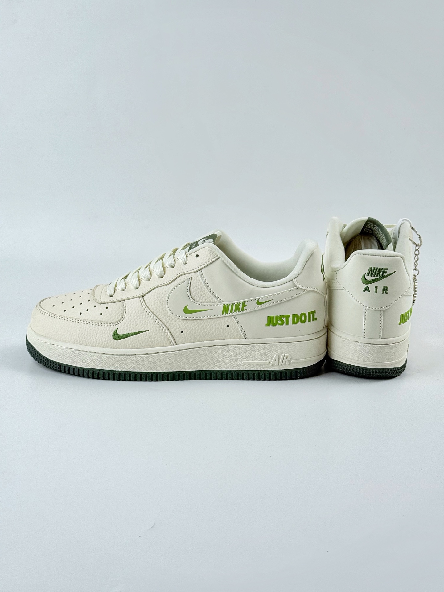 Nike Air Force 1 Low 07 白绿三小钩 DF0188-056