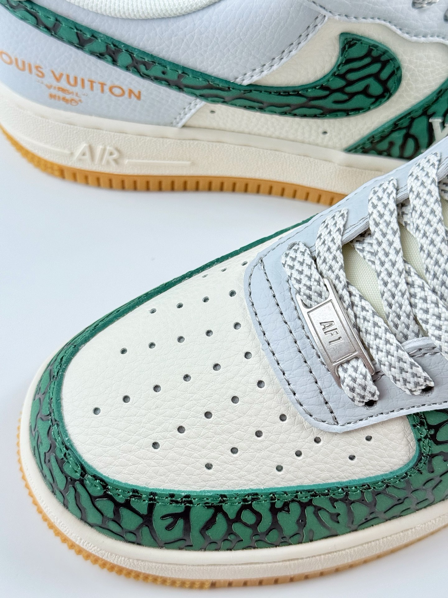 Nike Air Force 1 Low 07 x Louis Vuitton 绿白灰满天星 ZH2598-306