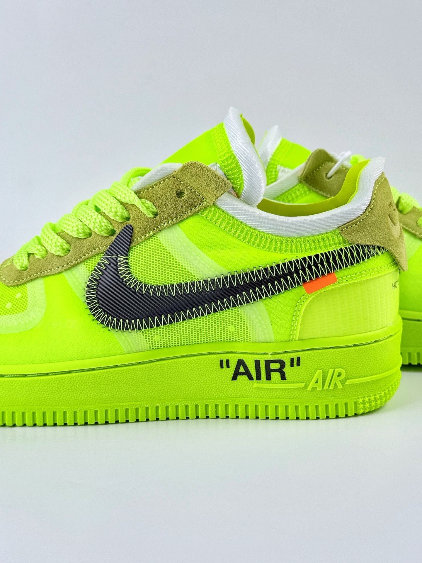 Nike Air Force 1 Low 07 x OFF-WHITE Part 2Volt THE THE 荧光绿 AO4606-700