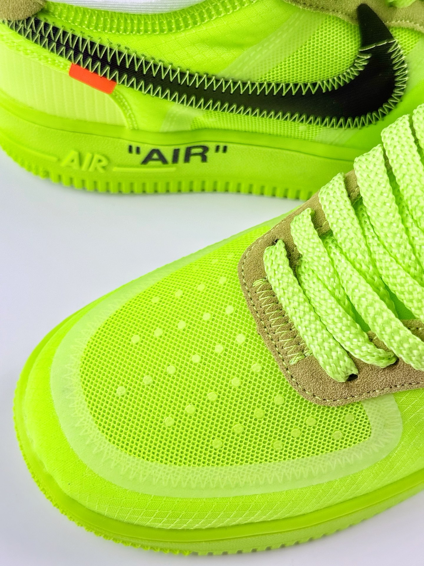 Nike Air Force 1 Low 07 x OFF-WHITE Part 2Volt THE THE 荧光绿 AO4606-700