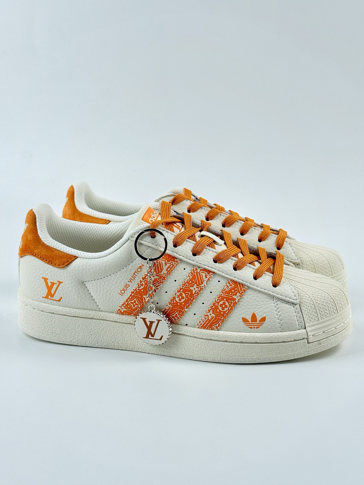 AD Originals Superstar x Louis Vuitton 白橙 XS0005