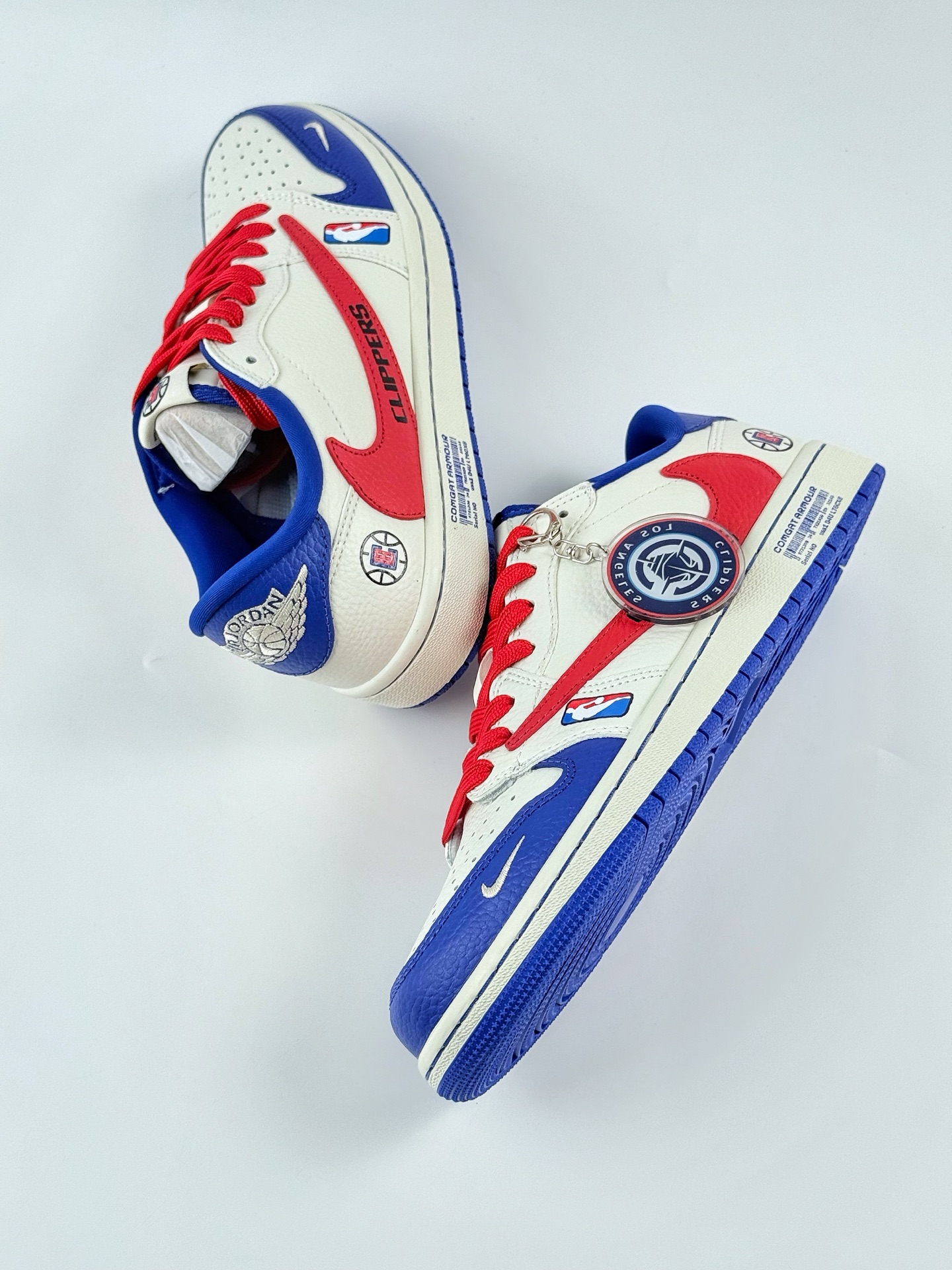 Travis Scott x Nike Air Jordan 1 Low x NBA Air Jordan 1 Low 反转蓝白红小钩倒钩 SC9207-026