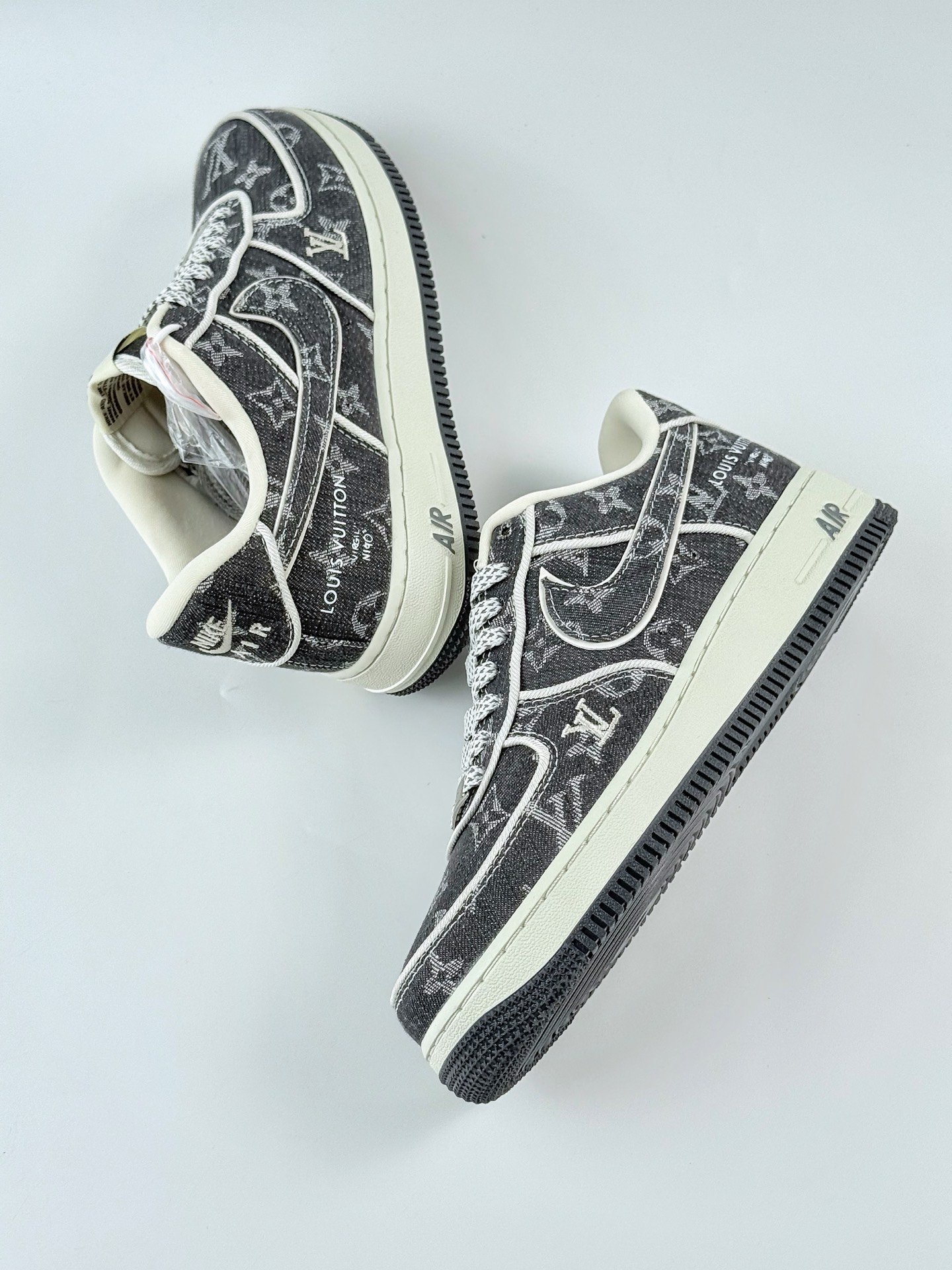 Nike Air Force 1 Low 07 x Louis Vuitton 深灰牛仔印花满天星 SC9207-530