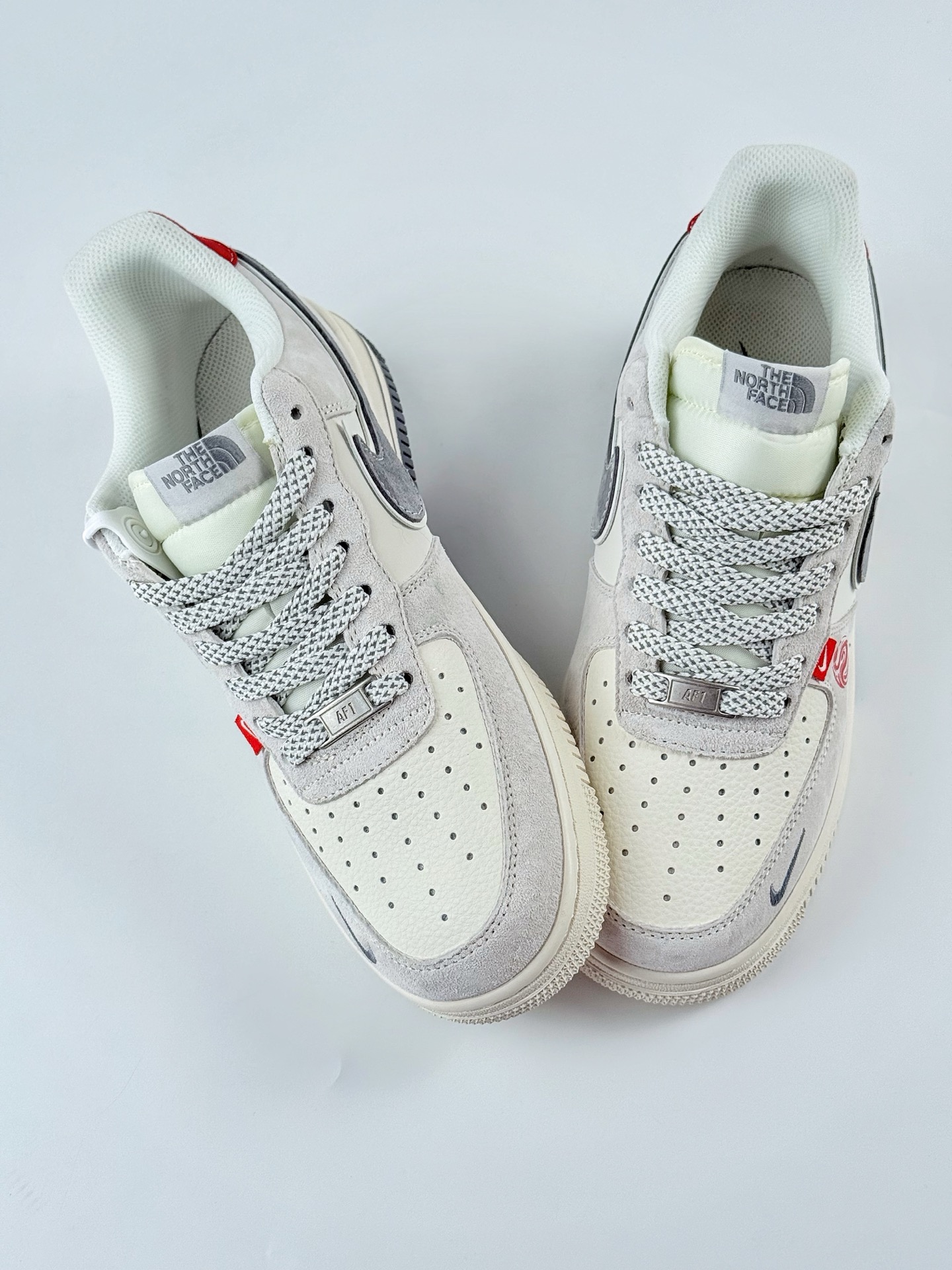 Nike Air Force 1 Low 07 x The North Face 白灰红小钩满天星 YX5066-313