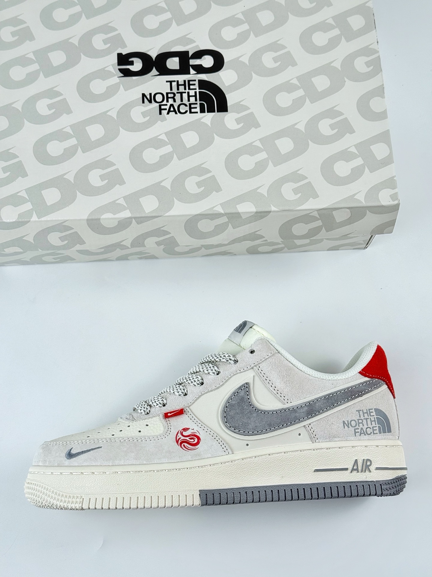 Nike Air Force 1 Low 07 x The North Face 白灰红小钩满天星 YX5066-313